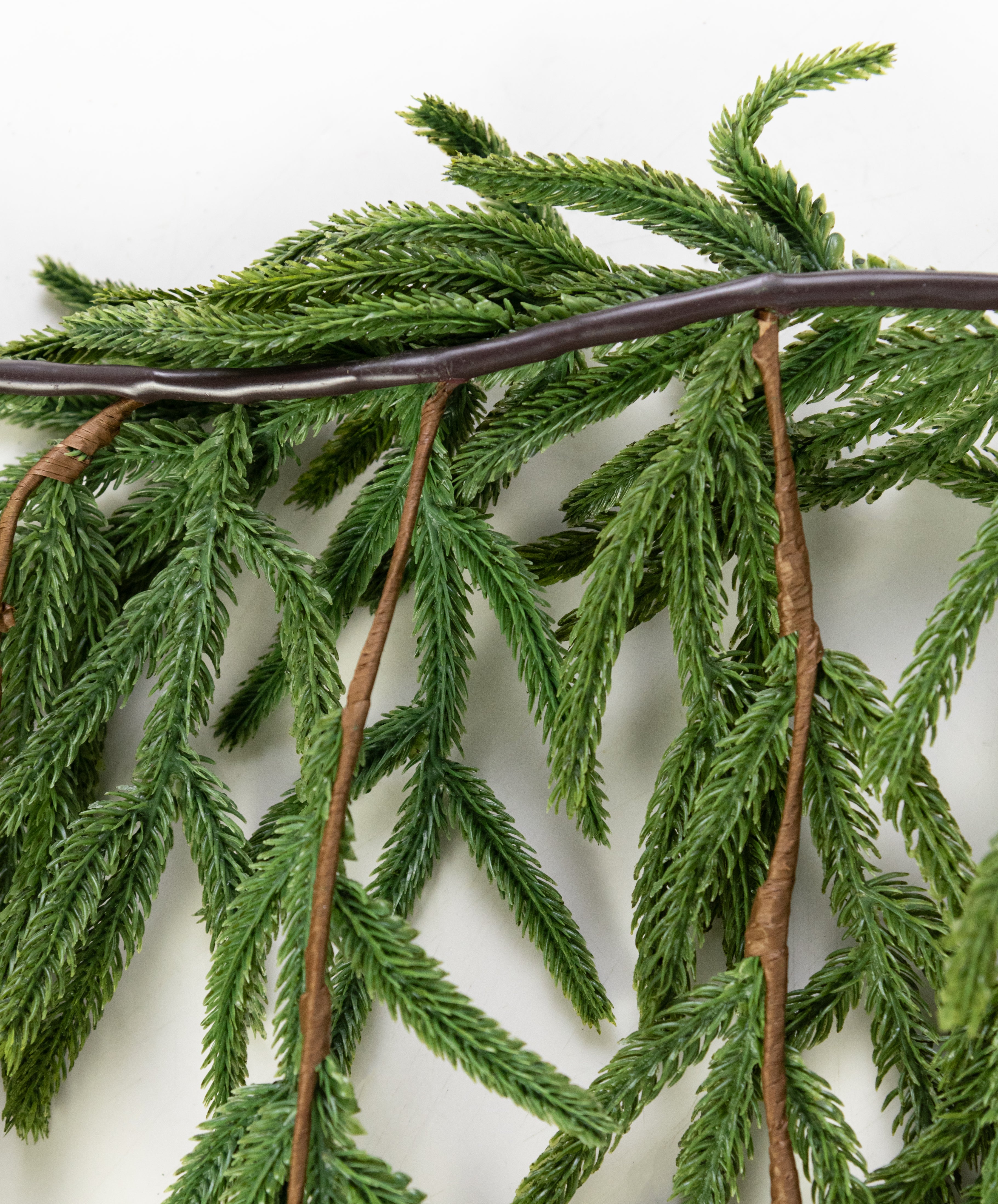 6' Norfolk Island Pine Mantle Garland detail photo 4