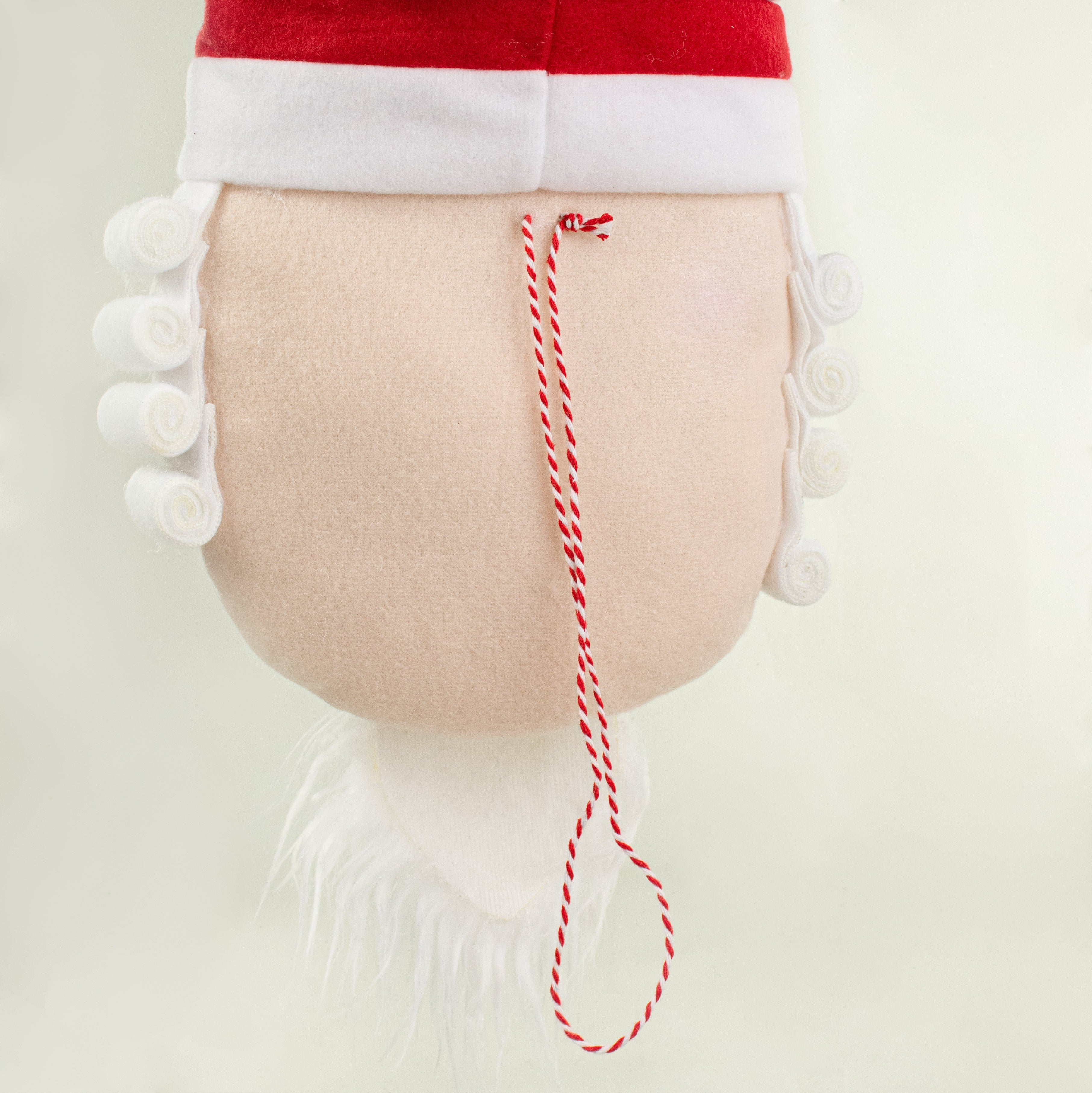 13" Nutcracker Gingerbread Chef Head Wreath Accent detail photo 4