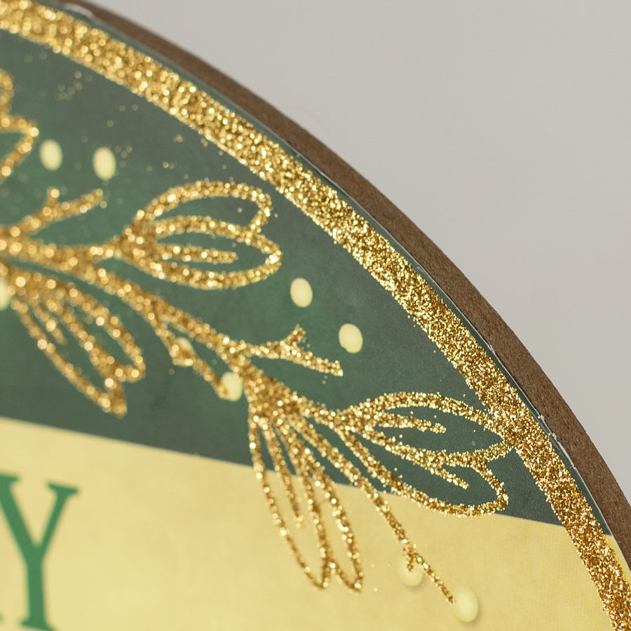 13" Oval Wooden Sign: Merry Christmas Hunter Green detail photo 3