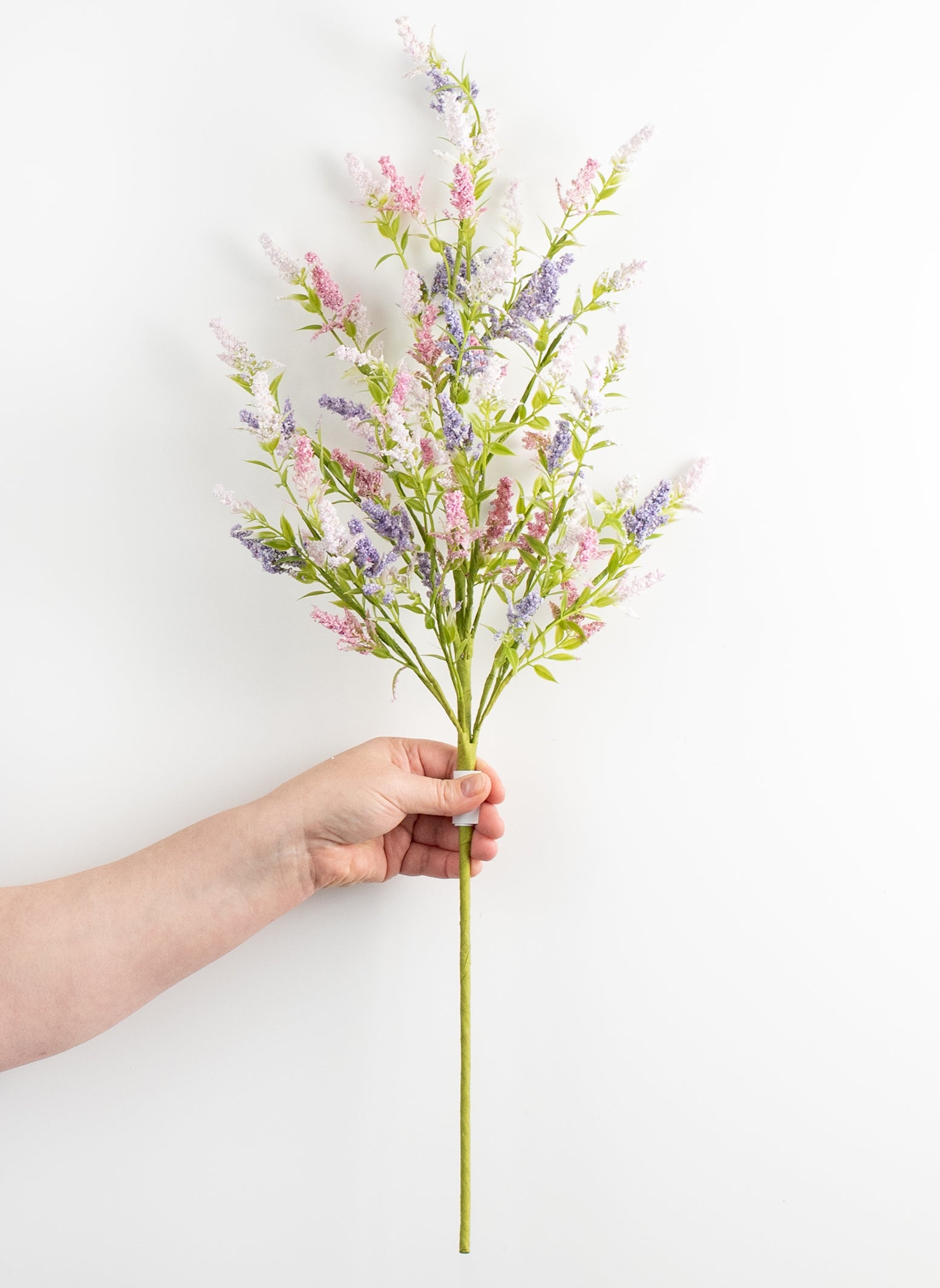 28" Pastel Lavender Spray detail photo 3