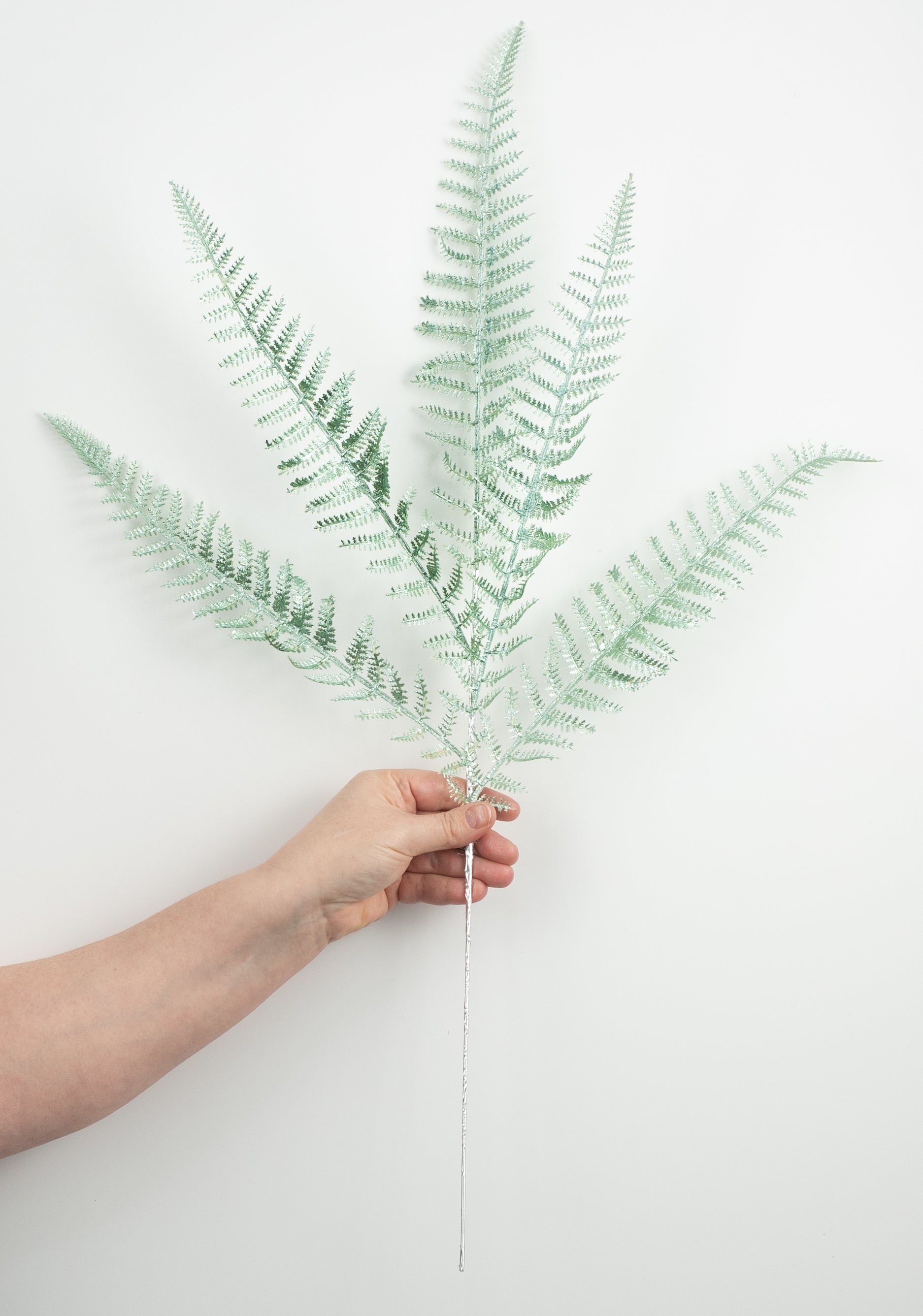 28" Pearl Fern Spray: Mint detail photo 3