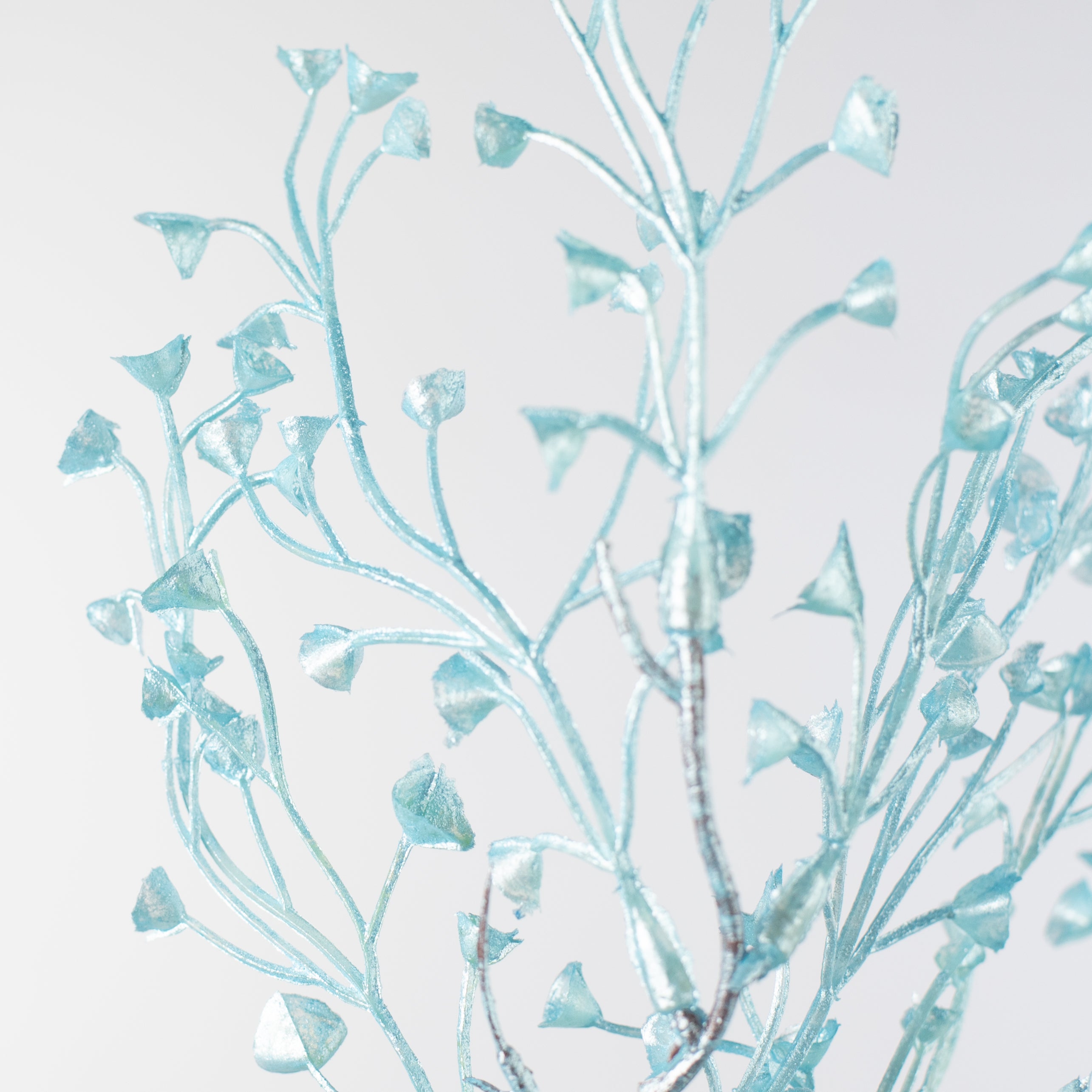 28" Pearl Mini Flower Spray: Light Blue detail photo 4