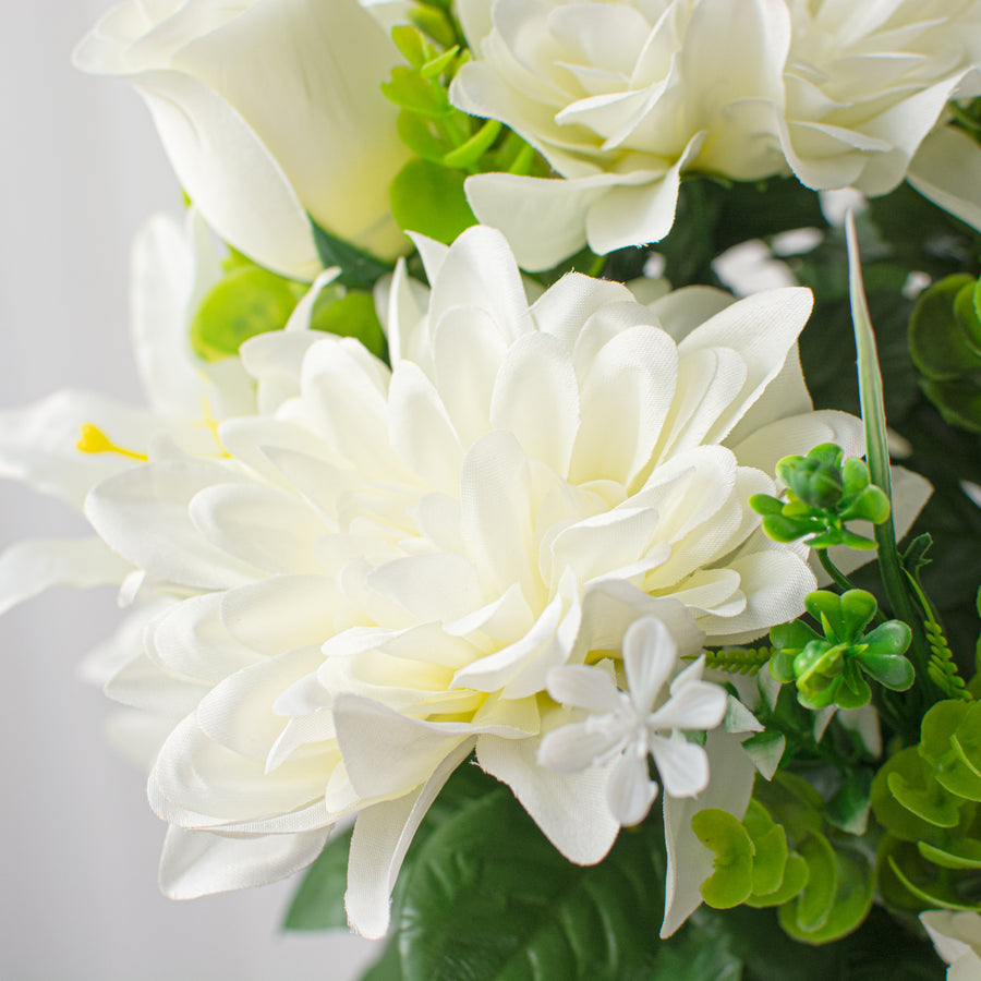 24" Peony, Dahlia, Lily, Rose Bush: Cream detail photo 4