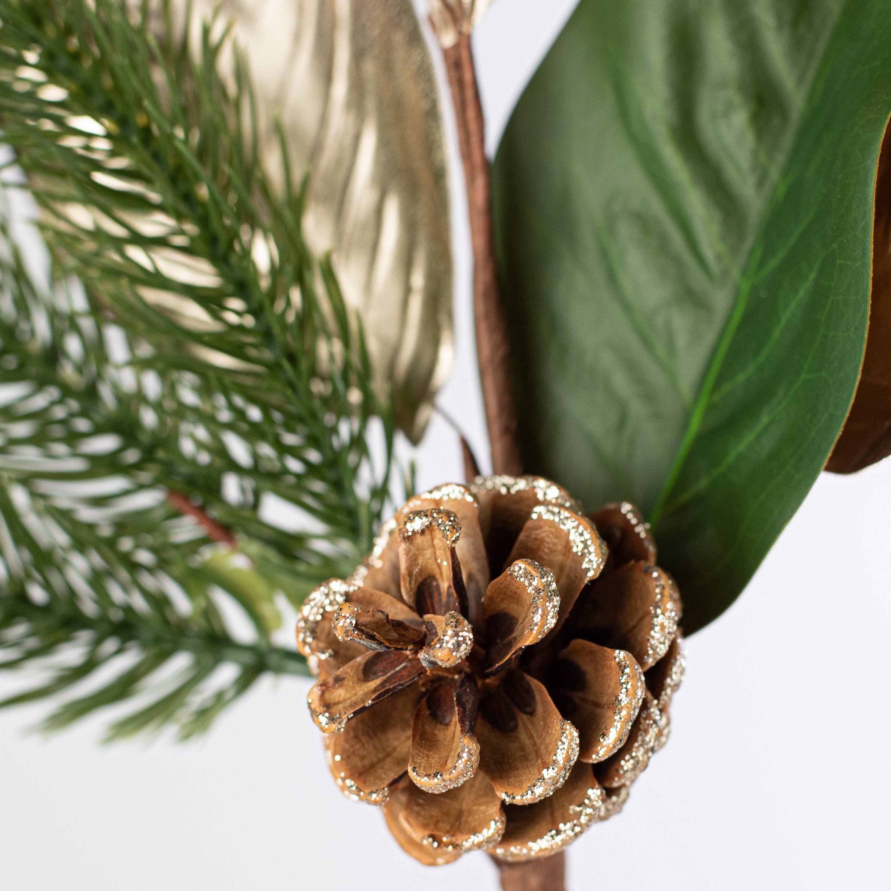 20" Pine, Pinecones & Gold Magnolia Spray detail photo 4