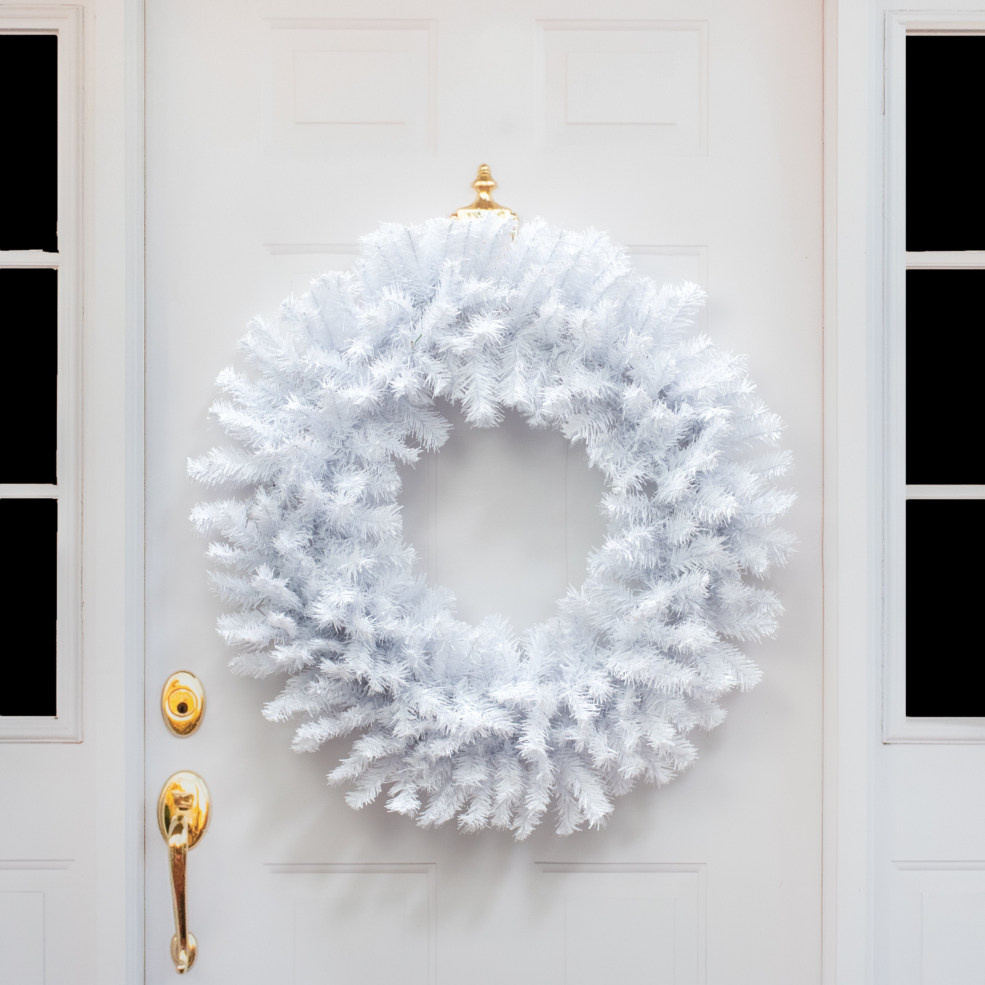 30" Pine PVC Wreath: White (280 Tips) Lifestyle Photo