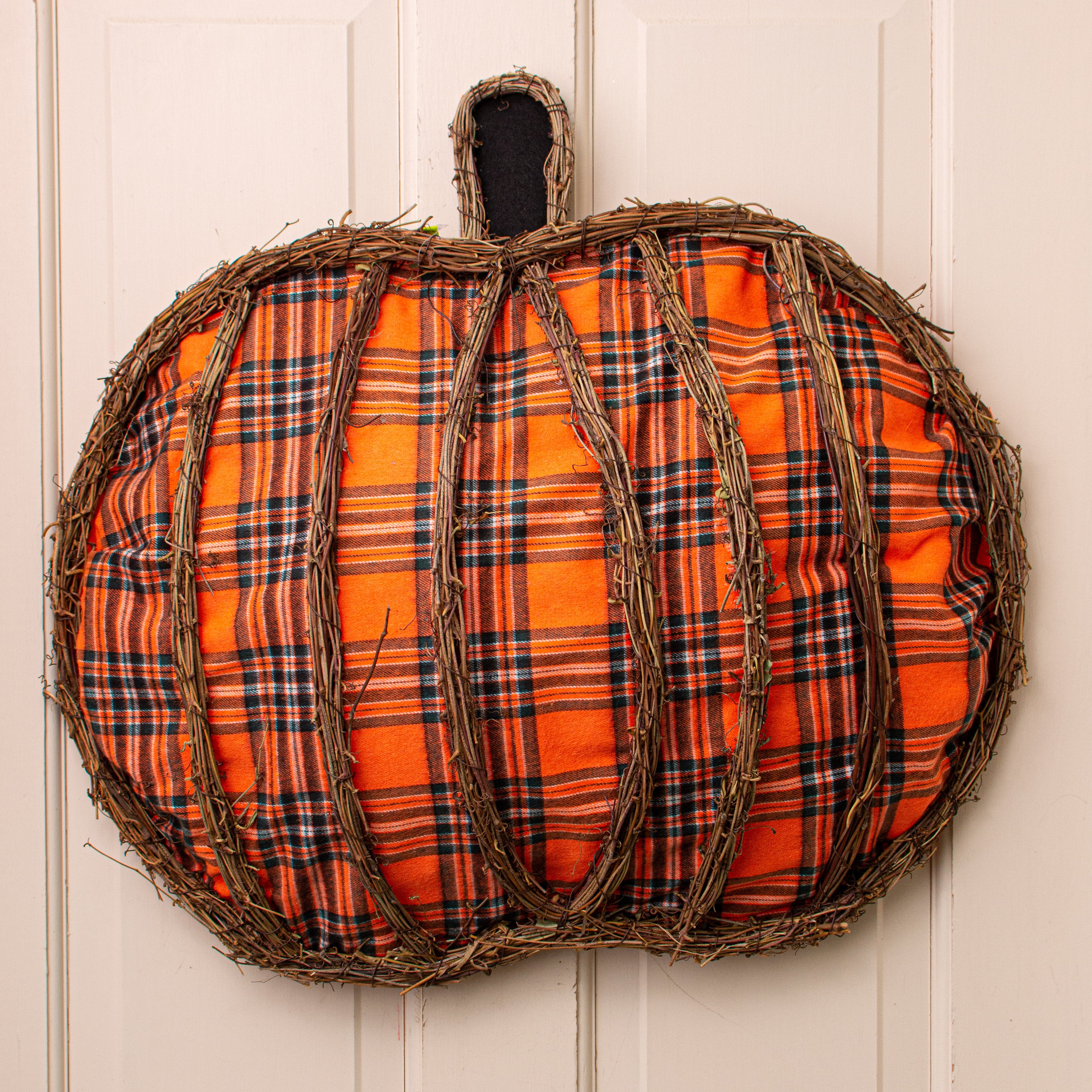 23" Plaid Pumpkin Grapevine Hanger Lifestyle Photo