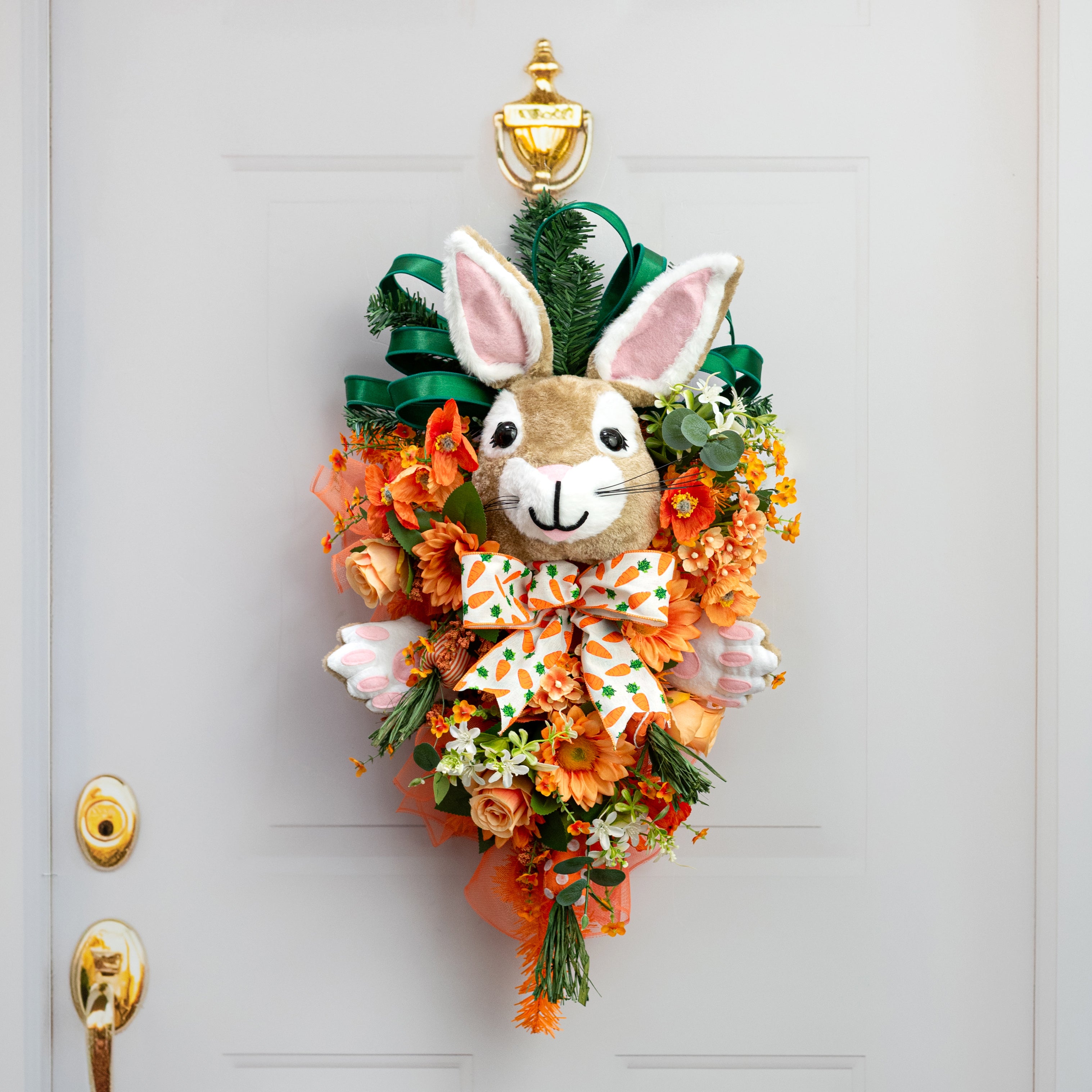 Plush Brown Bunny Head & Paws Wreath Decor Kit (3 Pieces) Lifestyle Photo