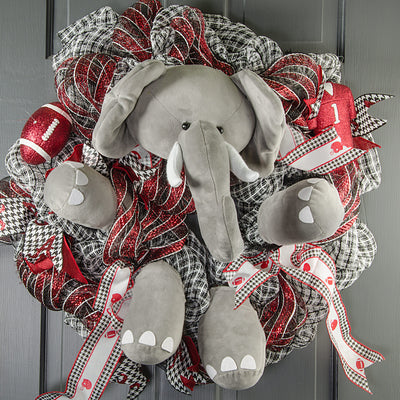 Plush Elephant Wreath Accent Lifestyle Photo
