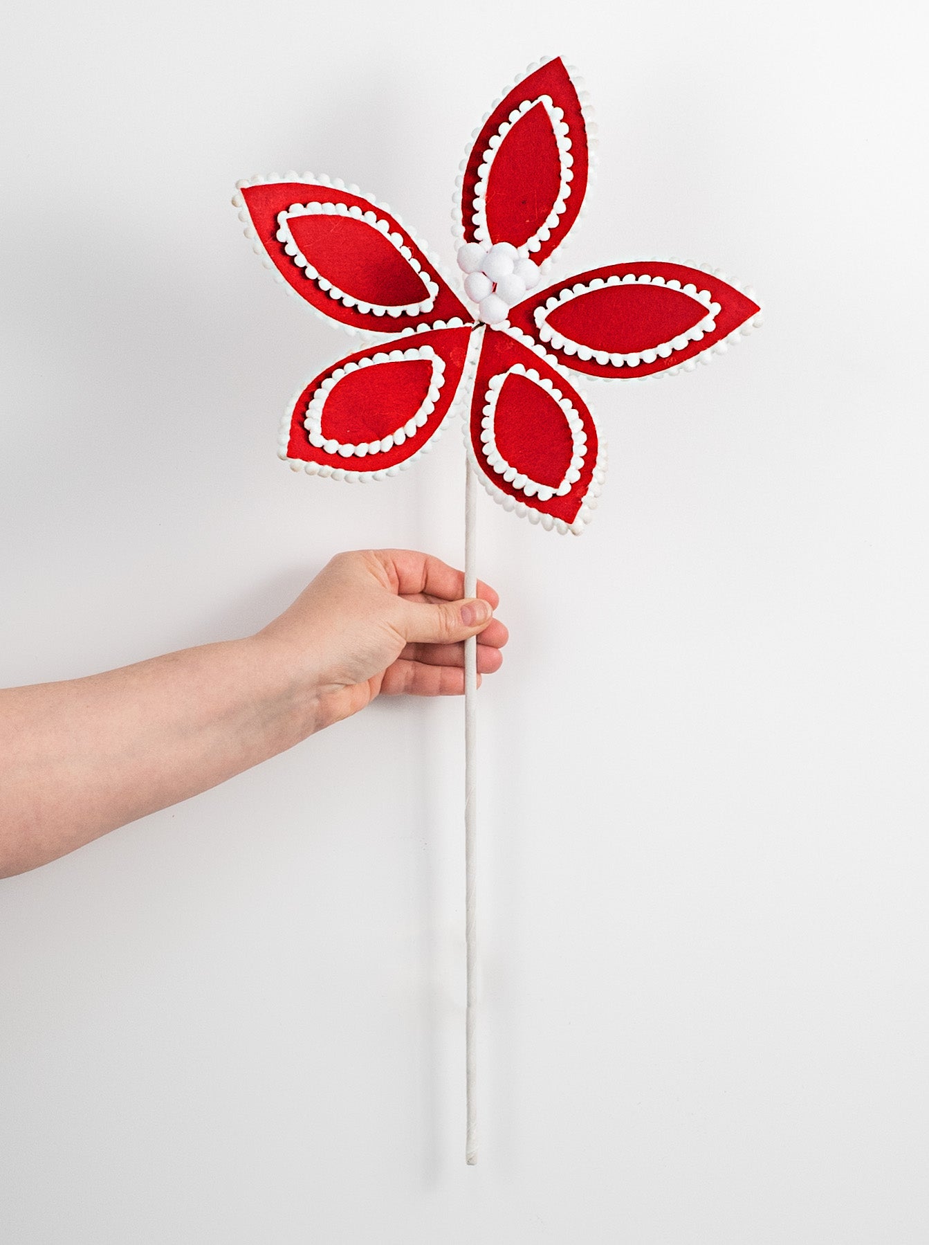 22" Poinsettia Stem: Red detail photo 3