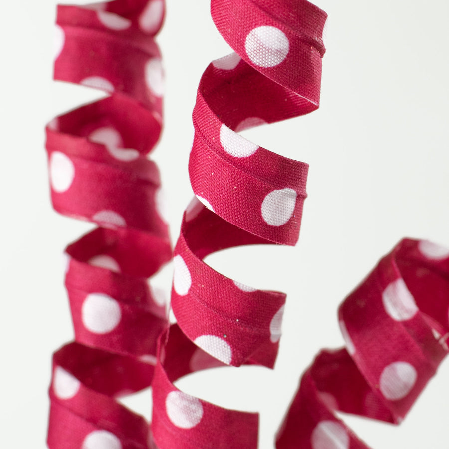 16" Polka Dot Curly Pick: Fuchsia & White Lifestyle Photo