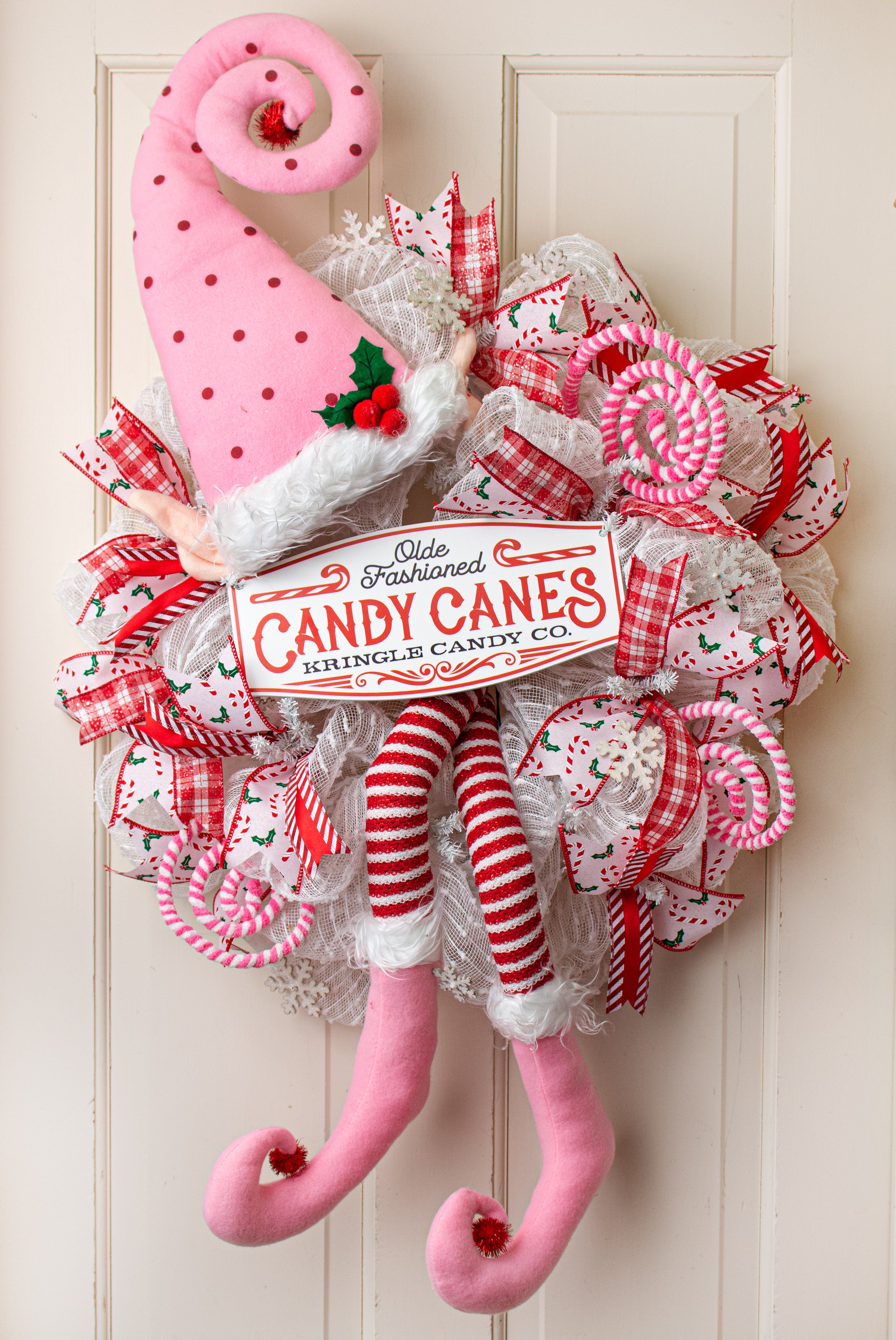 Polka Dot & Stripe Hat With Legs Elf Wreath Accent: Light Pink Lifestyle Photo