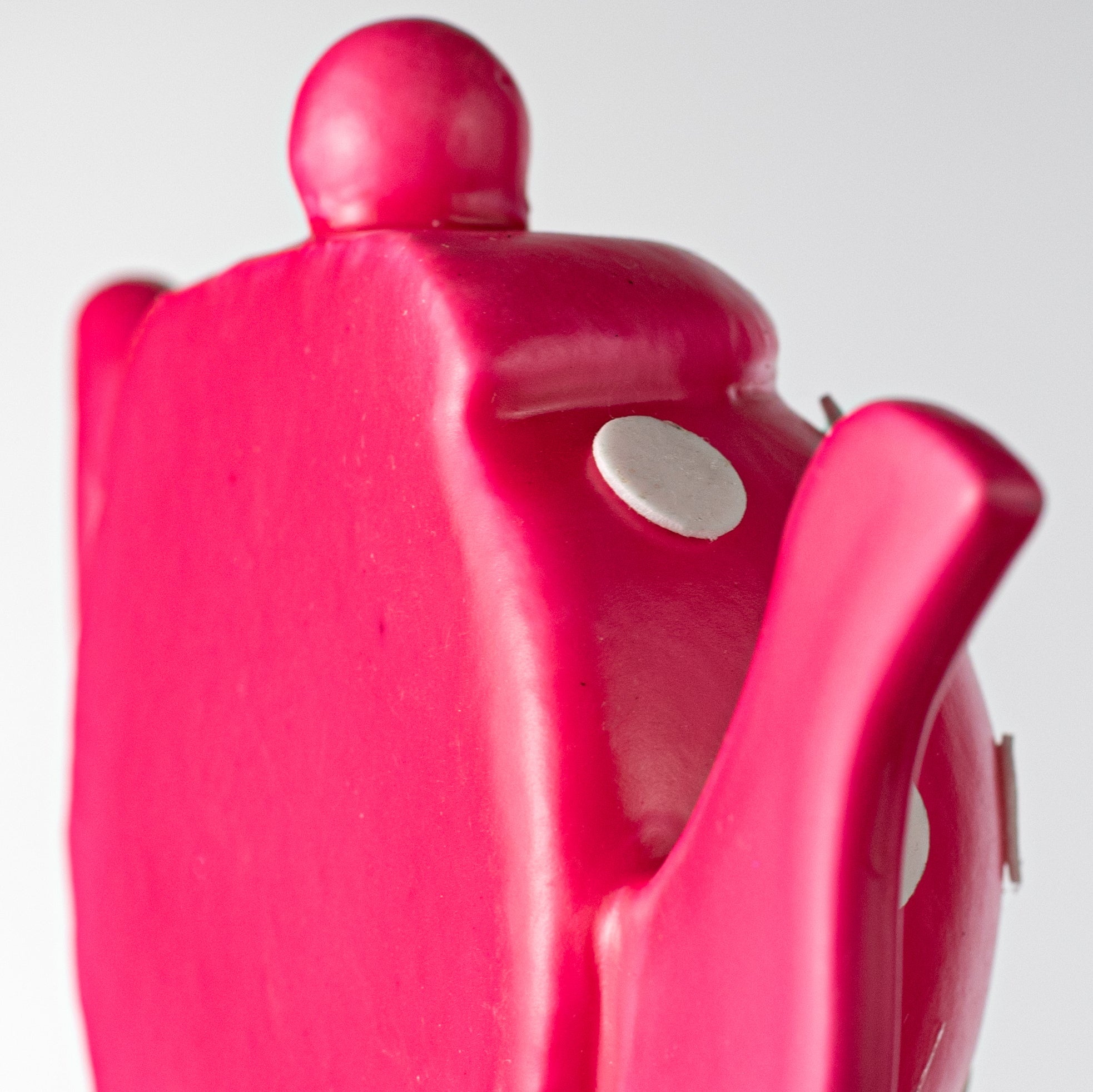 18" Polkadot Tea Pot Pick: Fuchsia Pink Lifestyle Photo