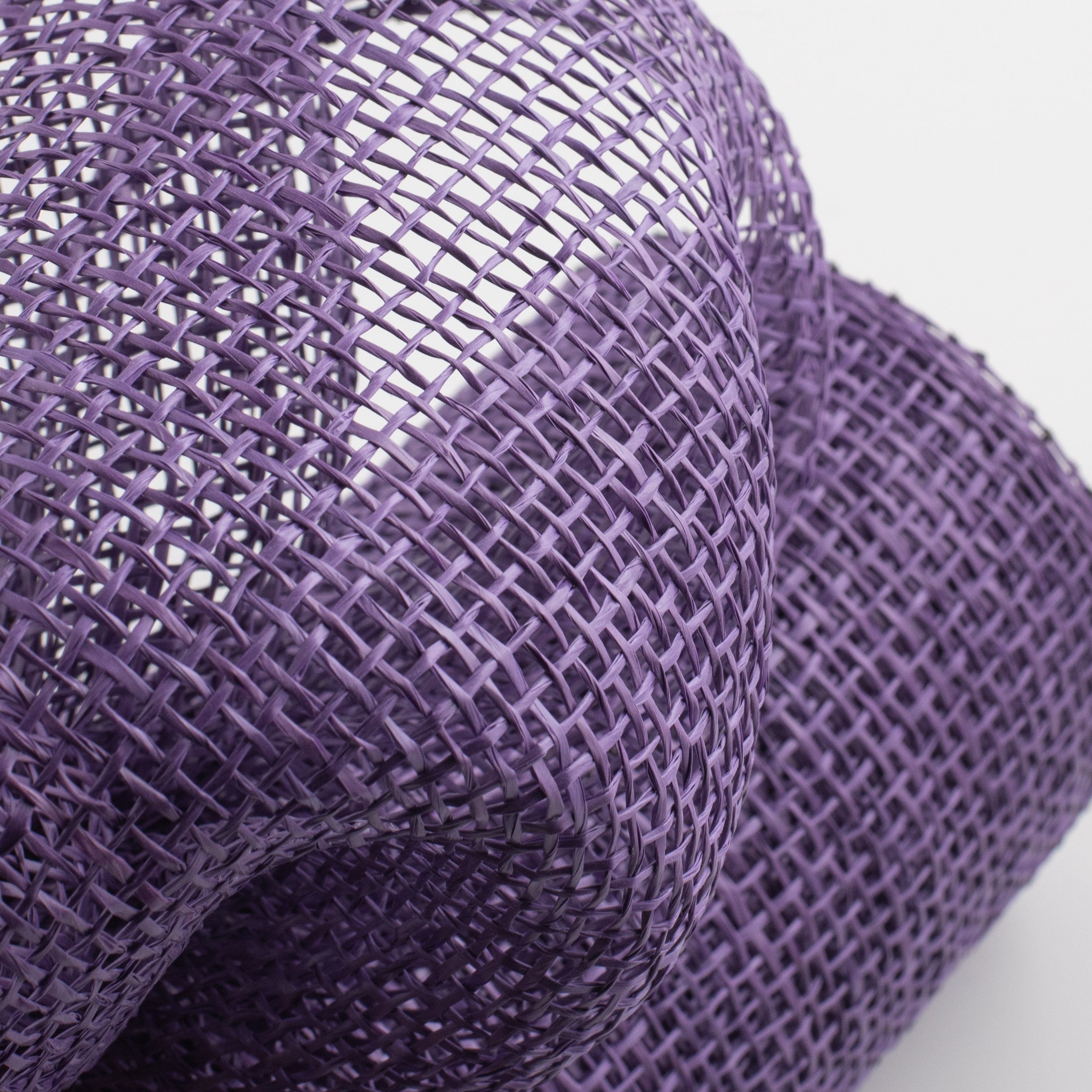 10" Poly Burlap Mesh: Purple Lifestyle Photo