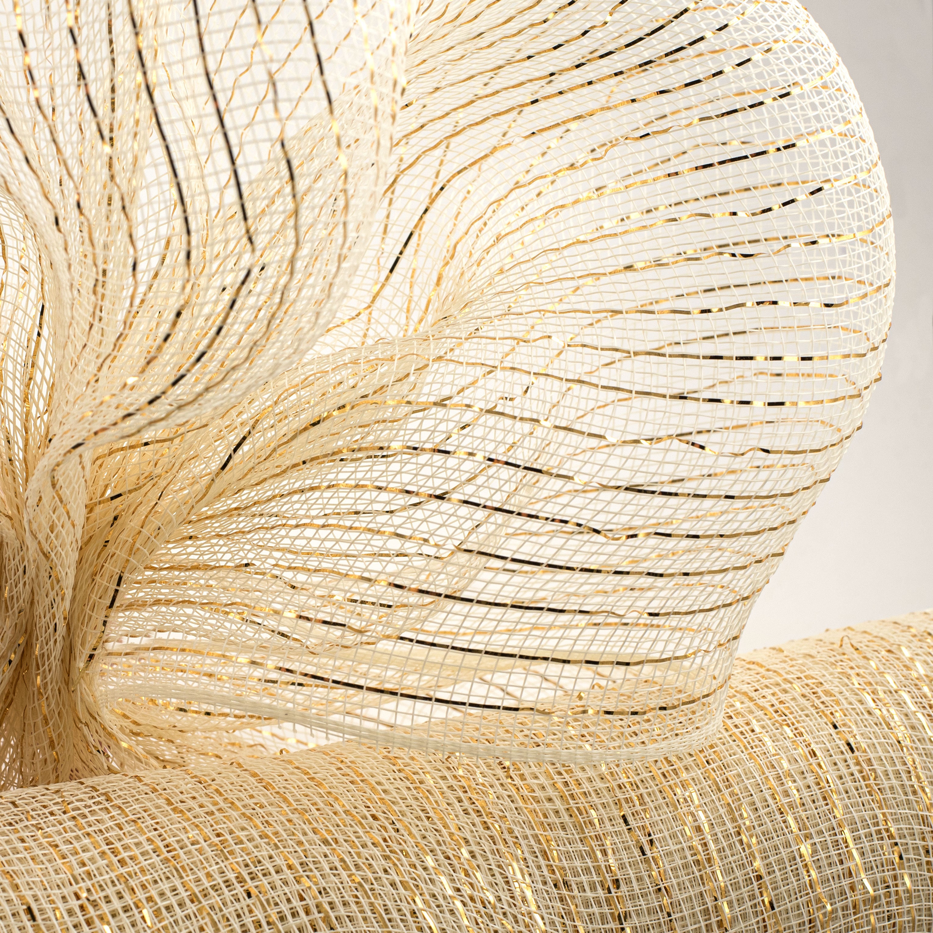21" Poly Deco Mesh: Metallic Cream & Gold Lifestyle Photo