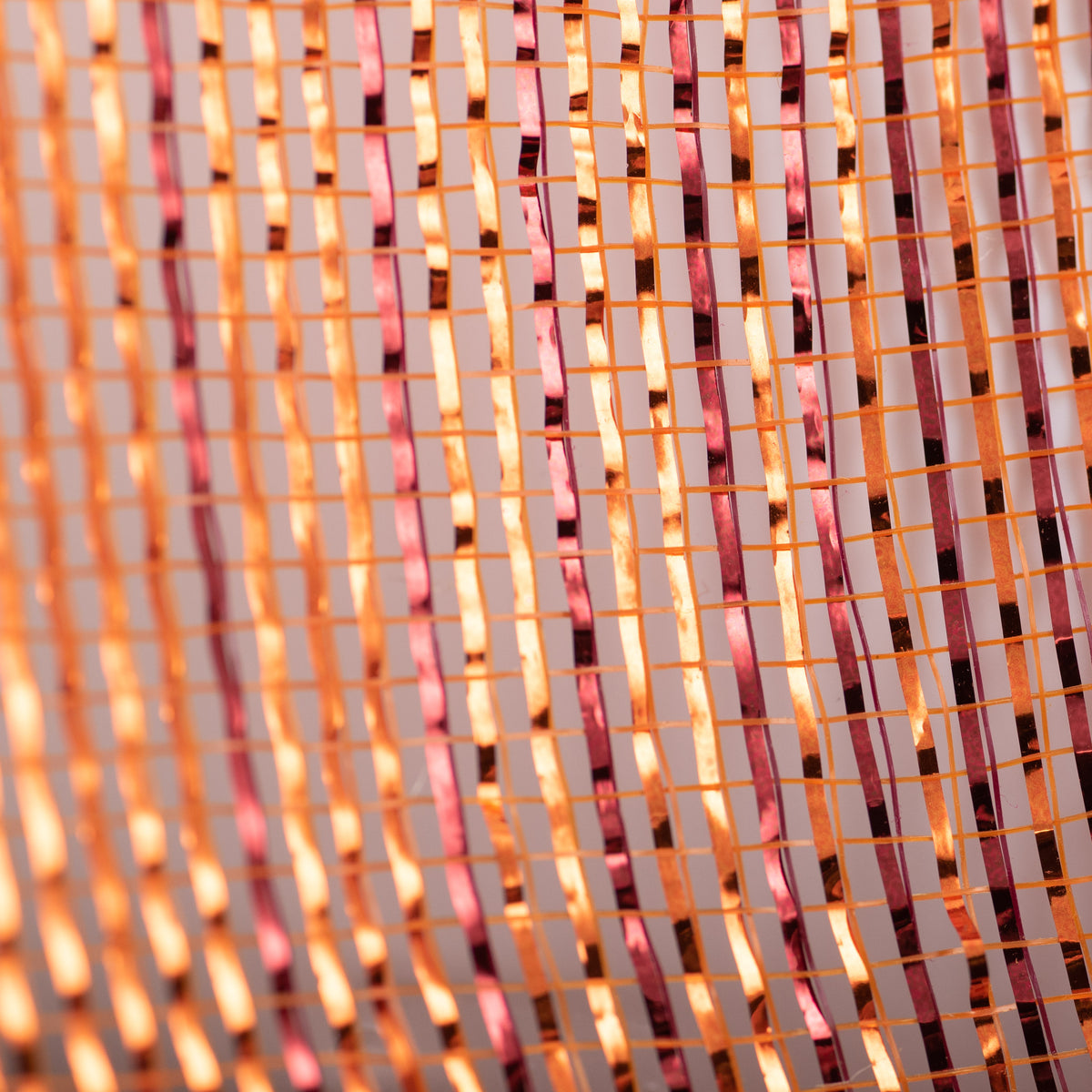10" Poly Deco Mesh: Metallic Harvest Ombré detail photo 3