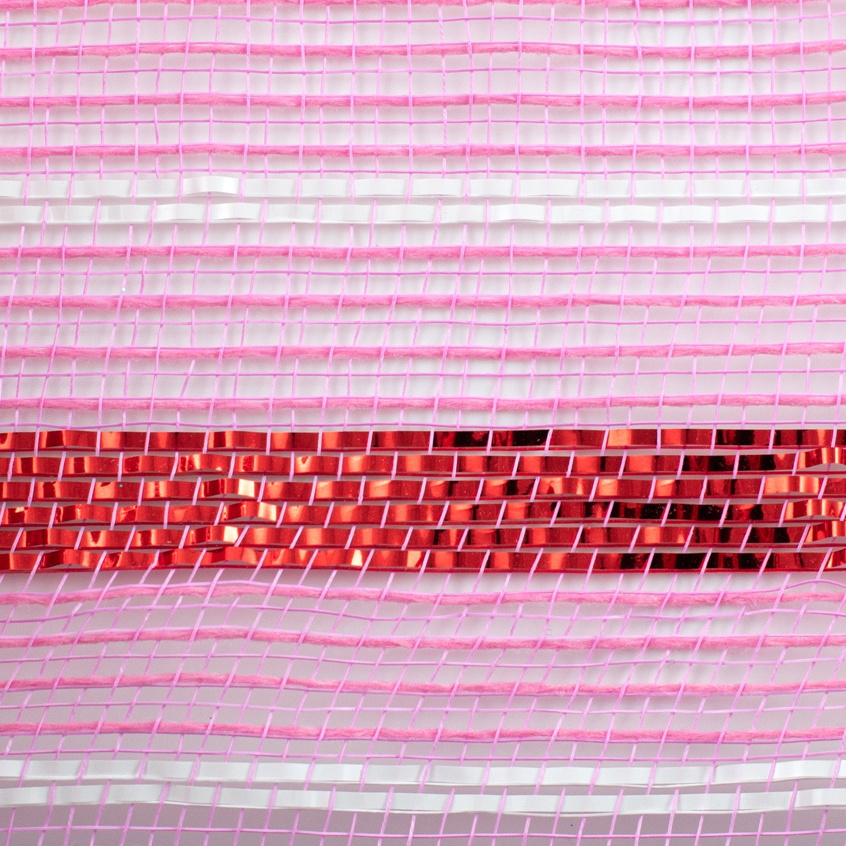 10" Poly Faux Jute Metallic Mesh: Light Pink, Red, White detail photo 3