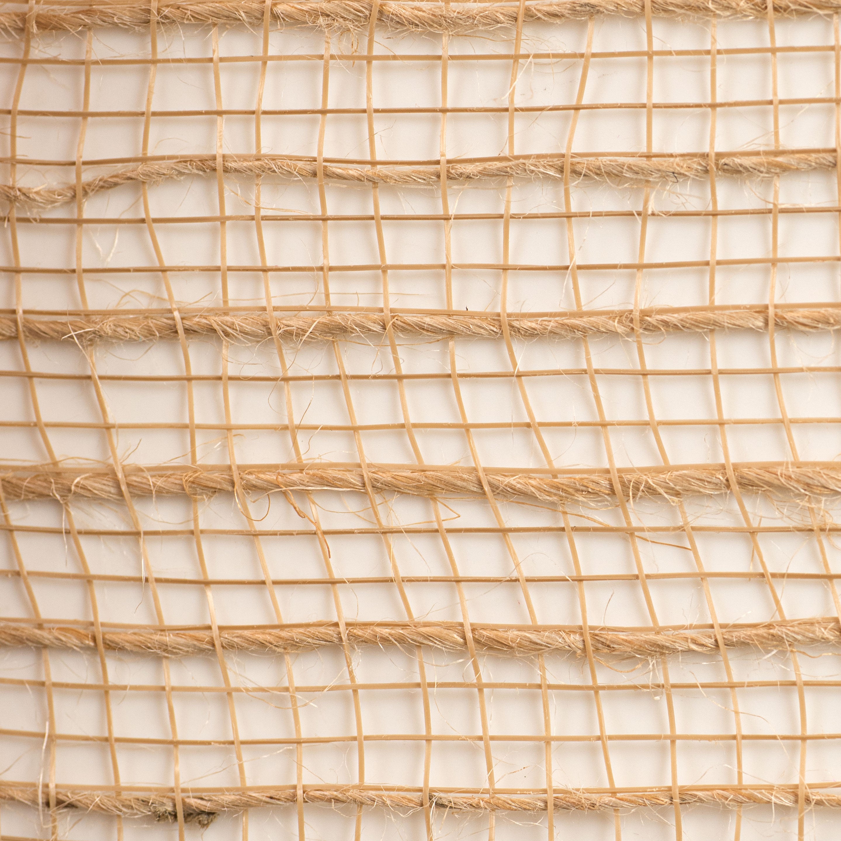 21" Poly Jute Burlap Mesh Roll: Natural detail photo 3