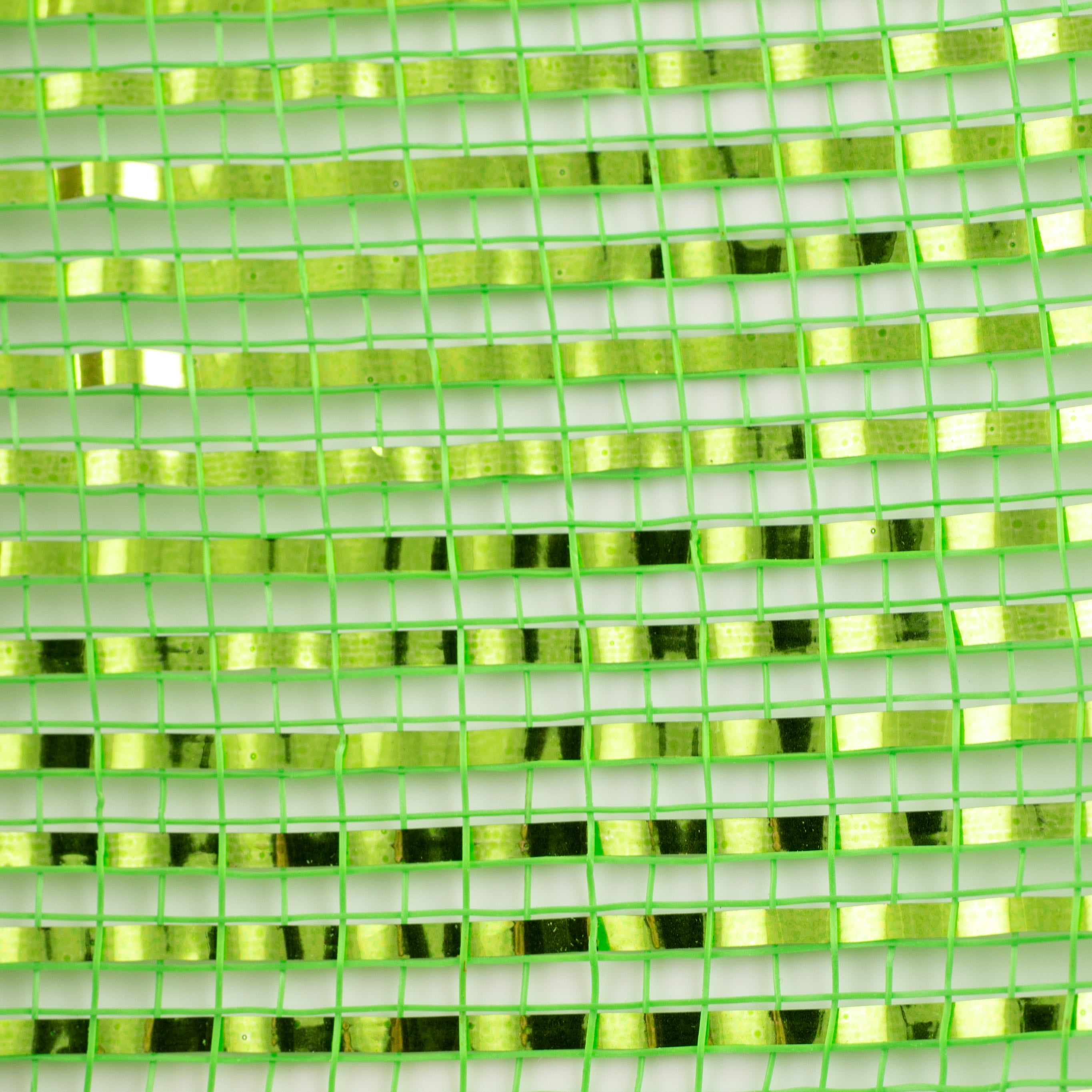 10" Poly Mesh Roll: Deluxe Wide Foil Lime Green detail photo 3