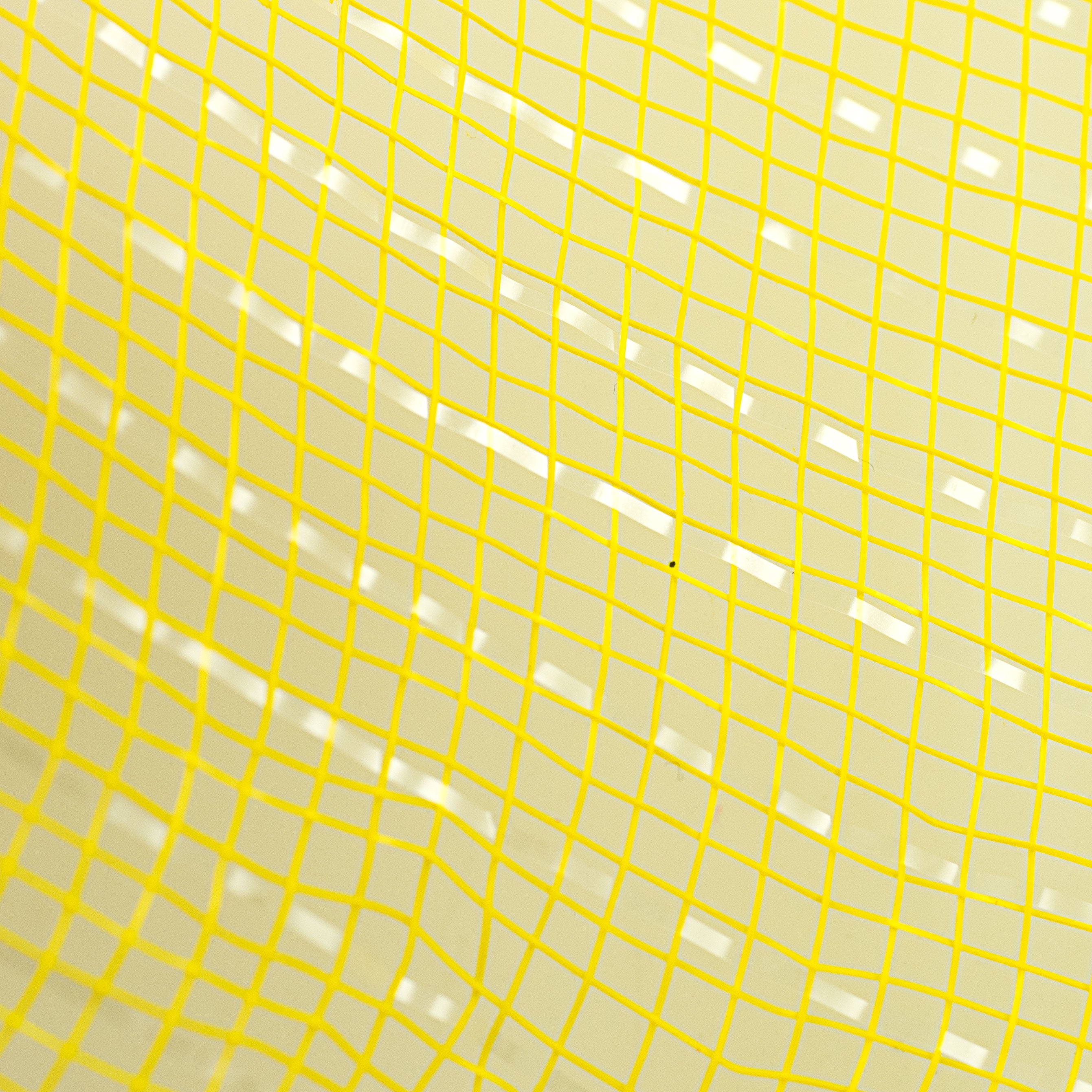 21" Poly Mesh Roll: Metallic Daffodil Yellow detail photo 3