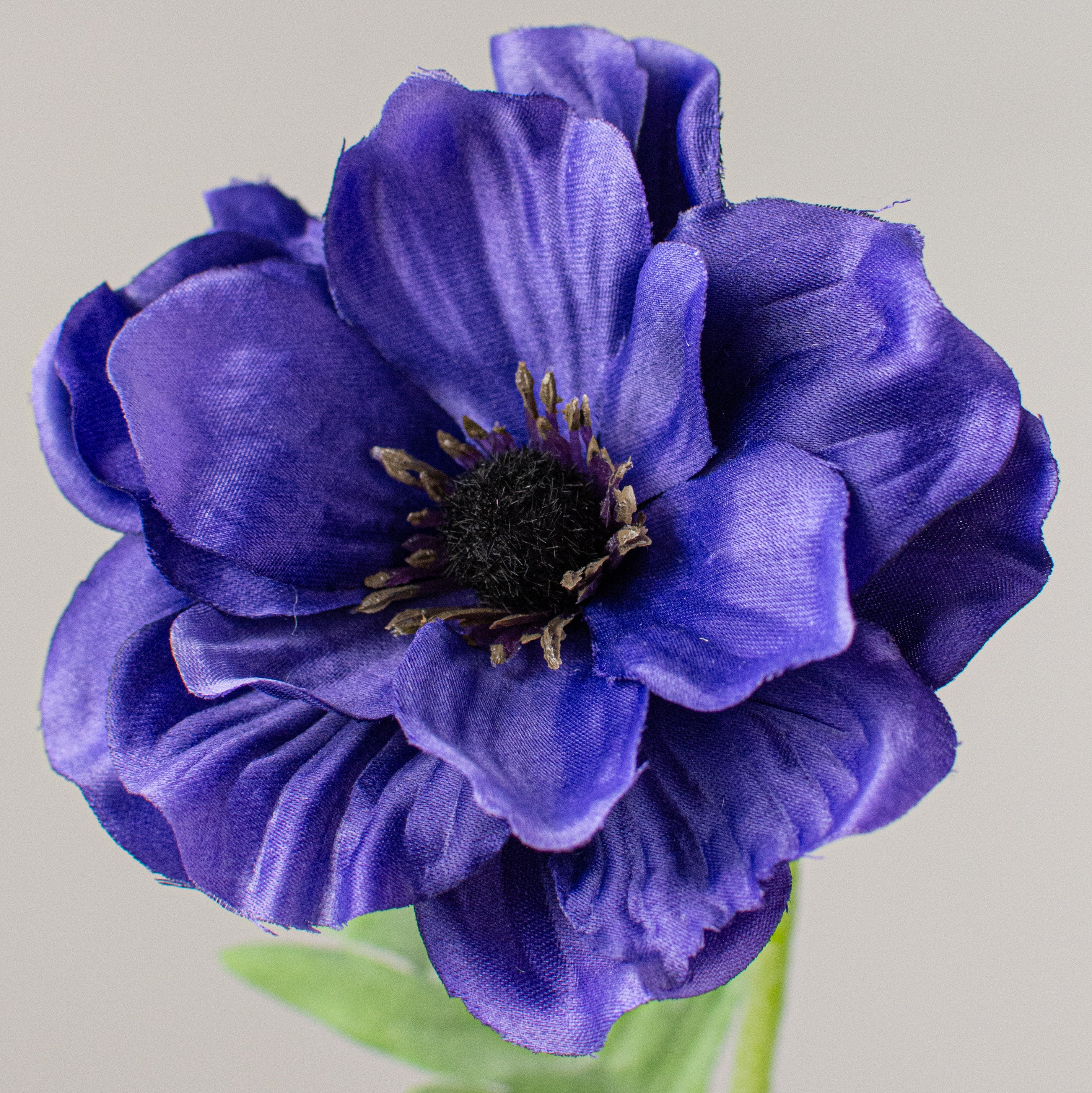 17" Poppy Stem: Purple Lifestyle Photo