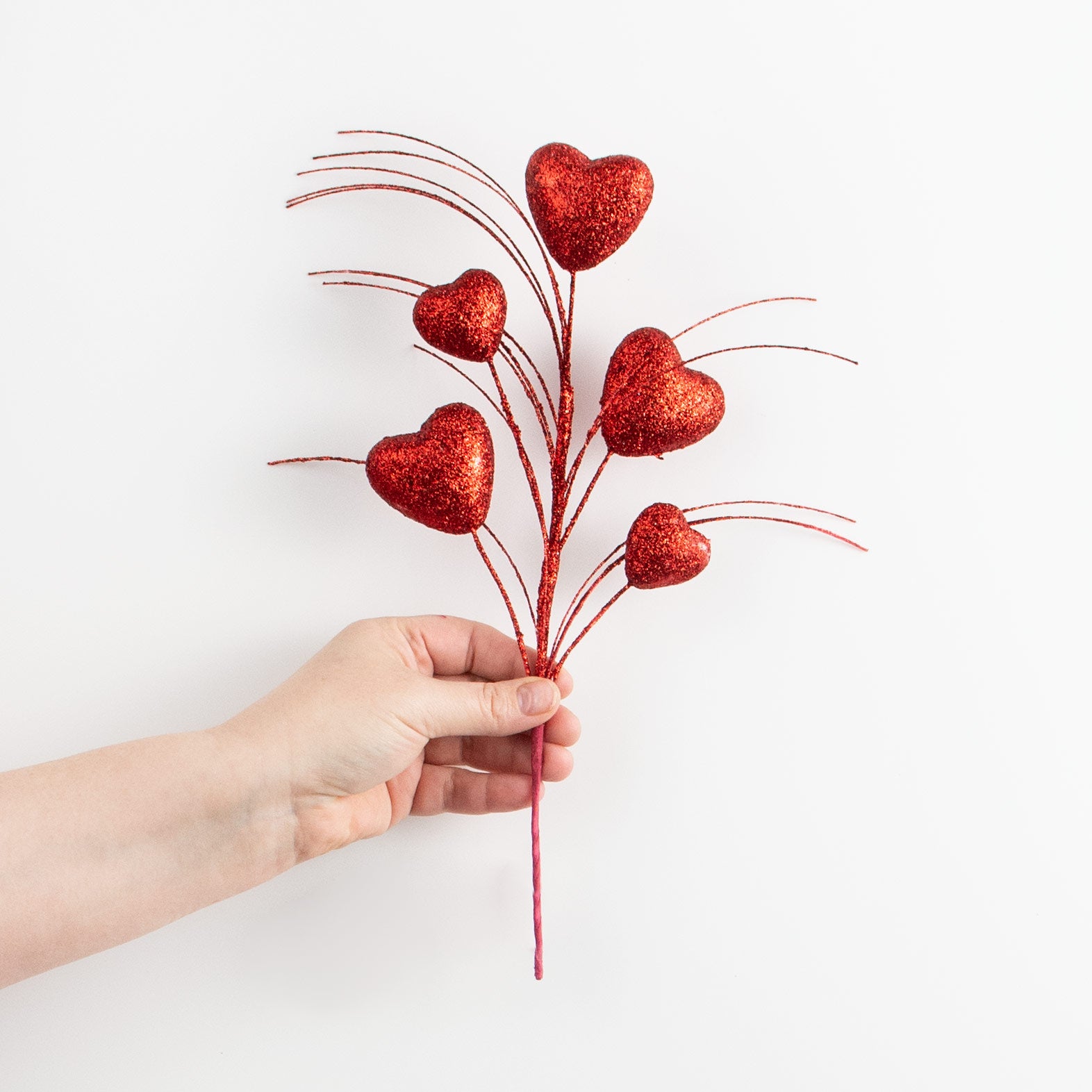 14" Puffed Heart Spray: Red detail photo 3