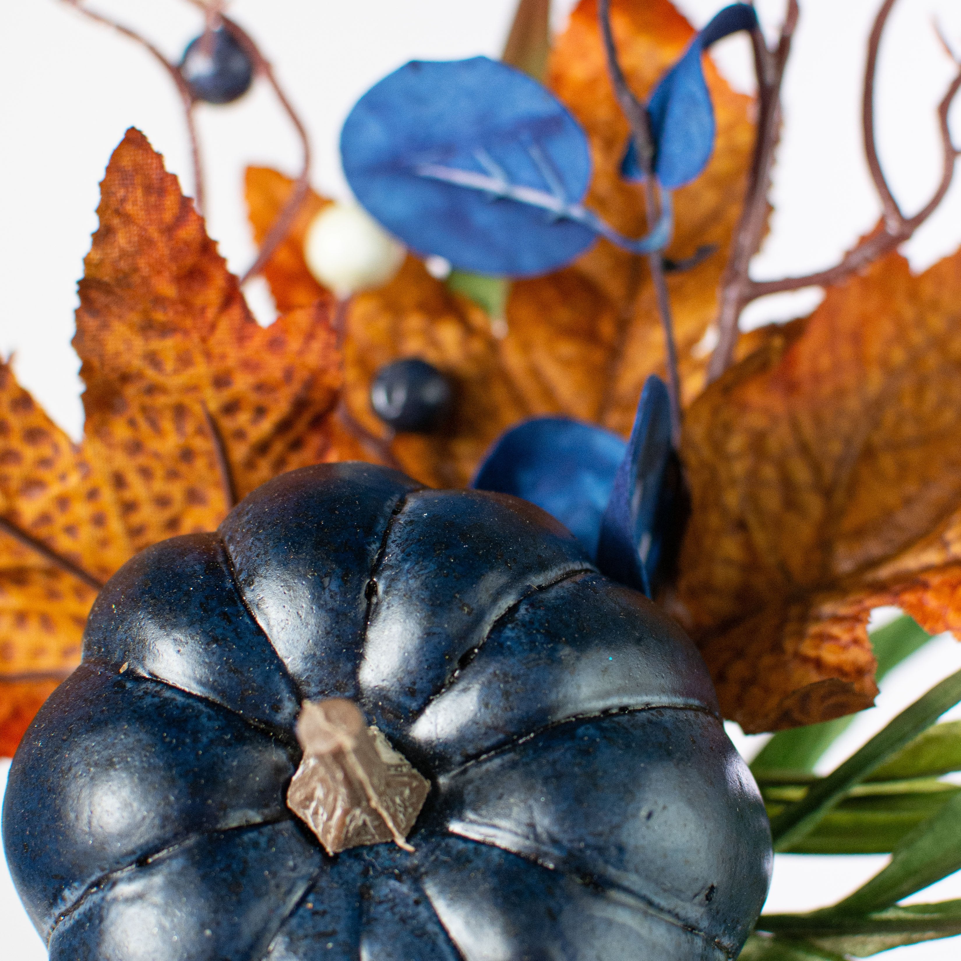15" Pumpkin Berry Leaf Grass Spray: Navy, Moss & Cream Lifestyle Photo