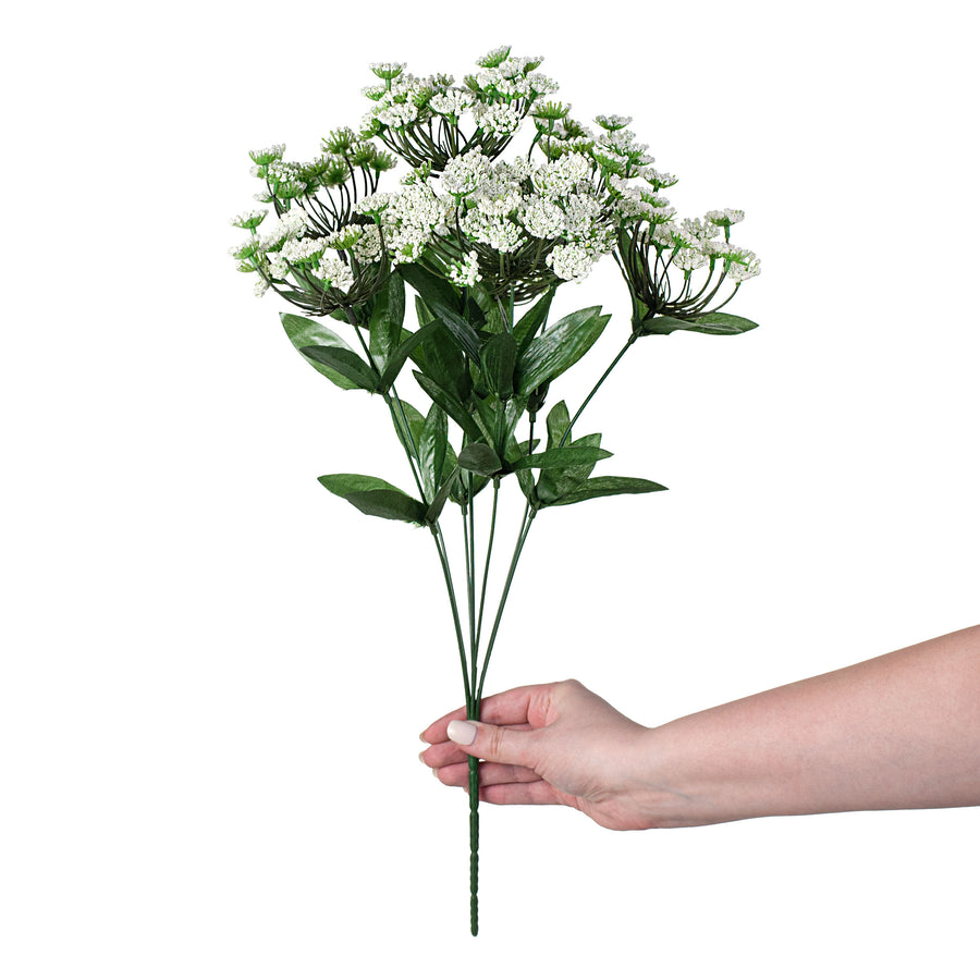 20" Queen Anne Lace Bush detail photo 3