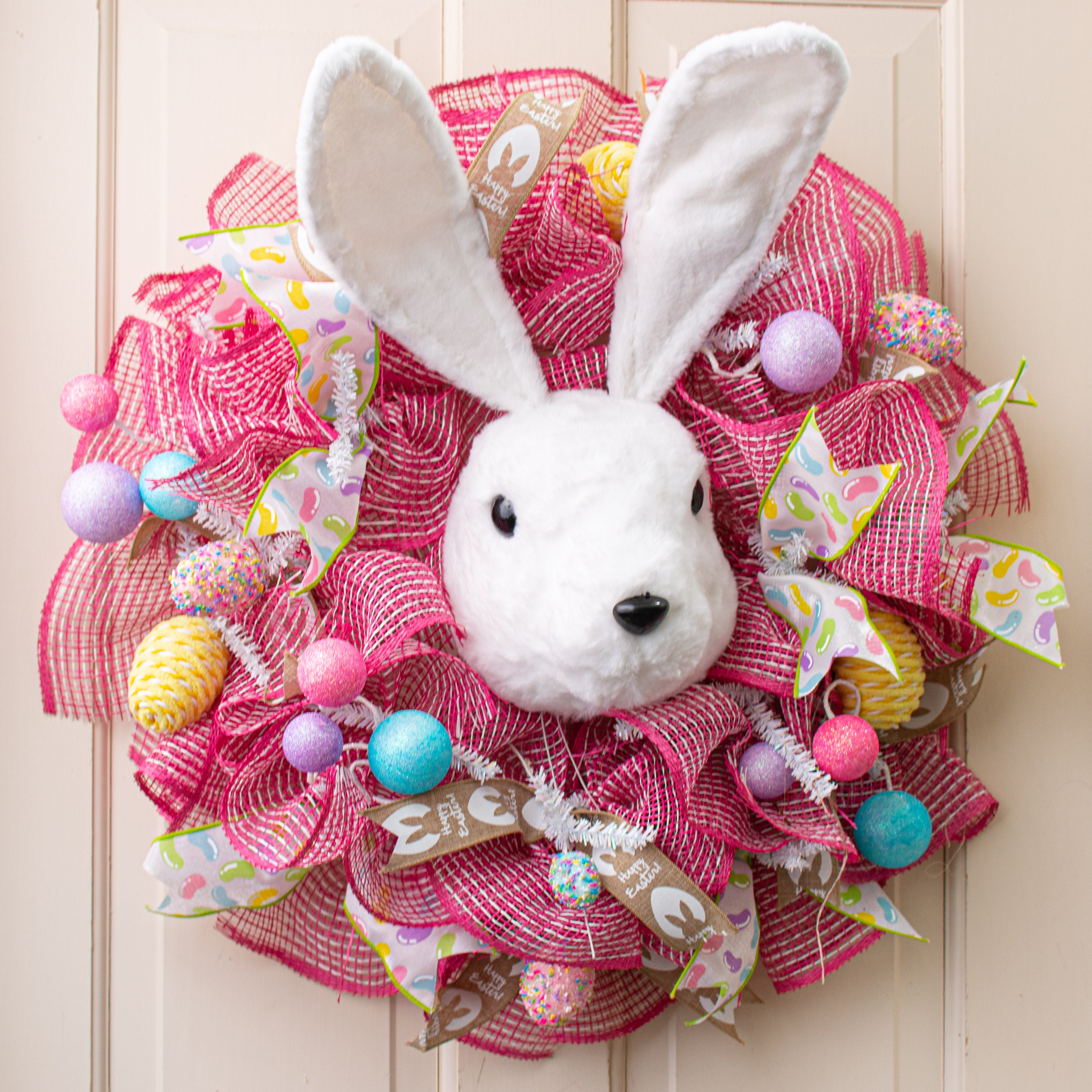 18" Rabbit Head Wreath Accent Lifestyle Photo