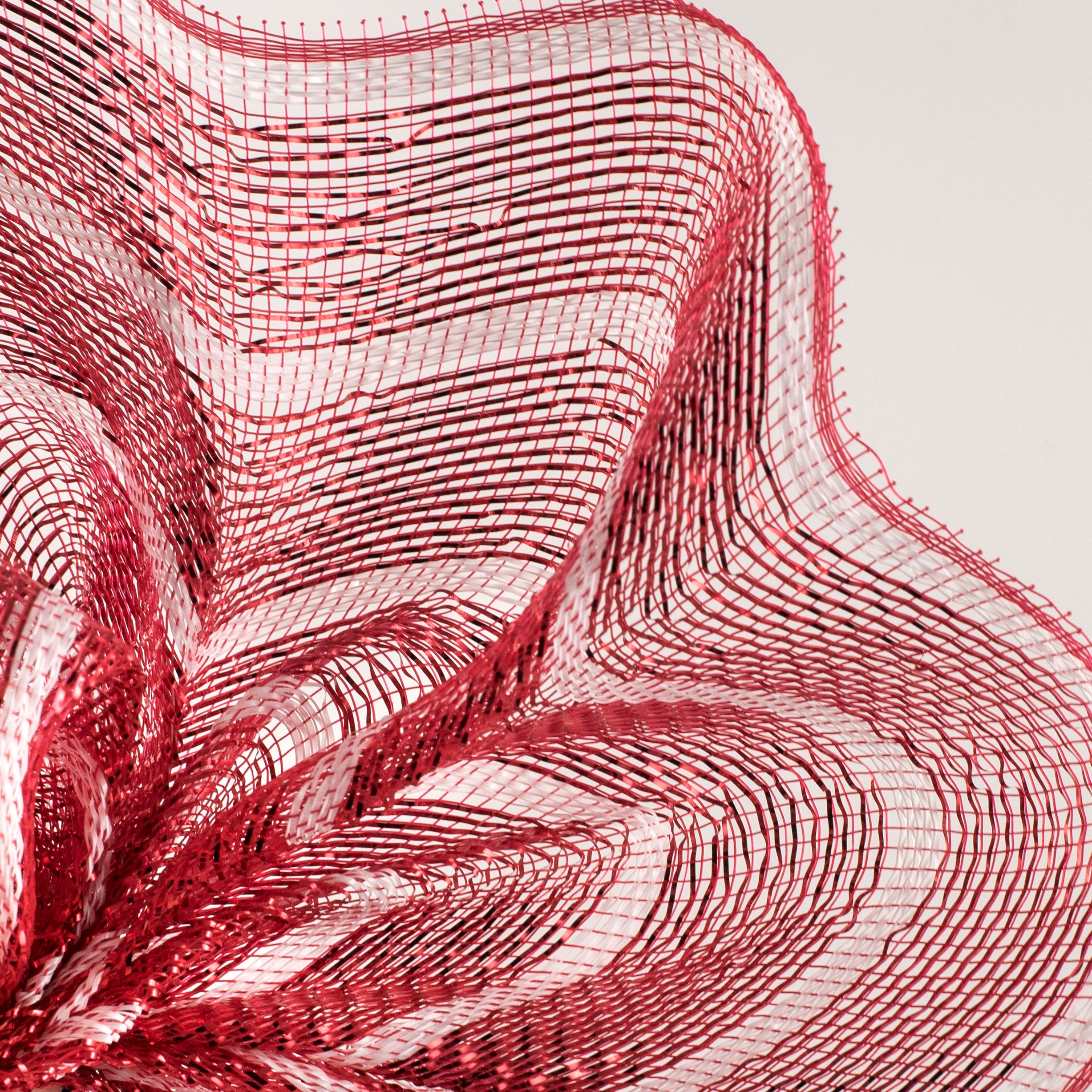 10" Poly Deco Mesh: Deluxe Red/White Stripe