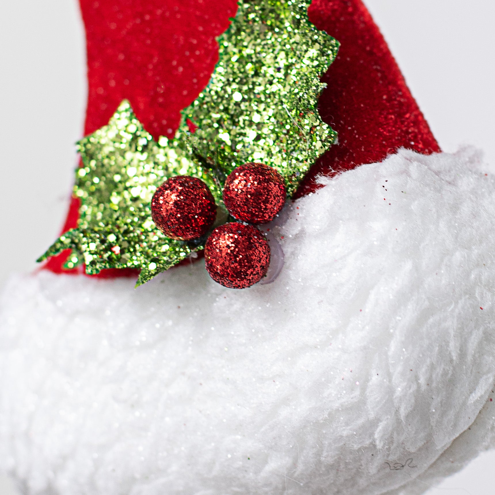 27" Red Santa Hat Spray Lifestyle Photo