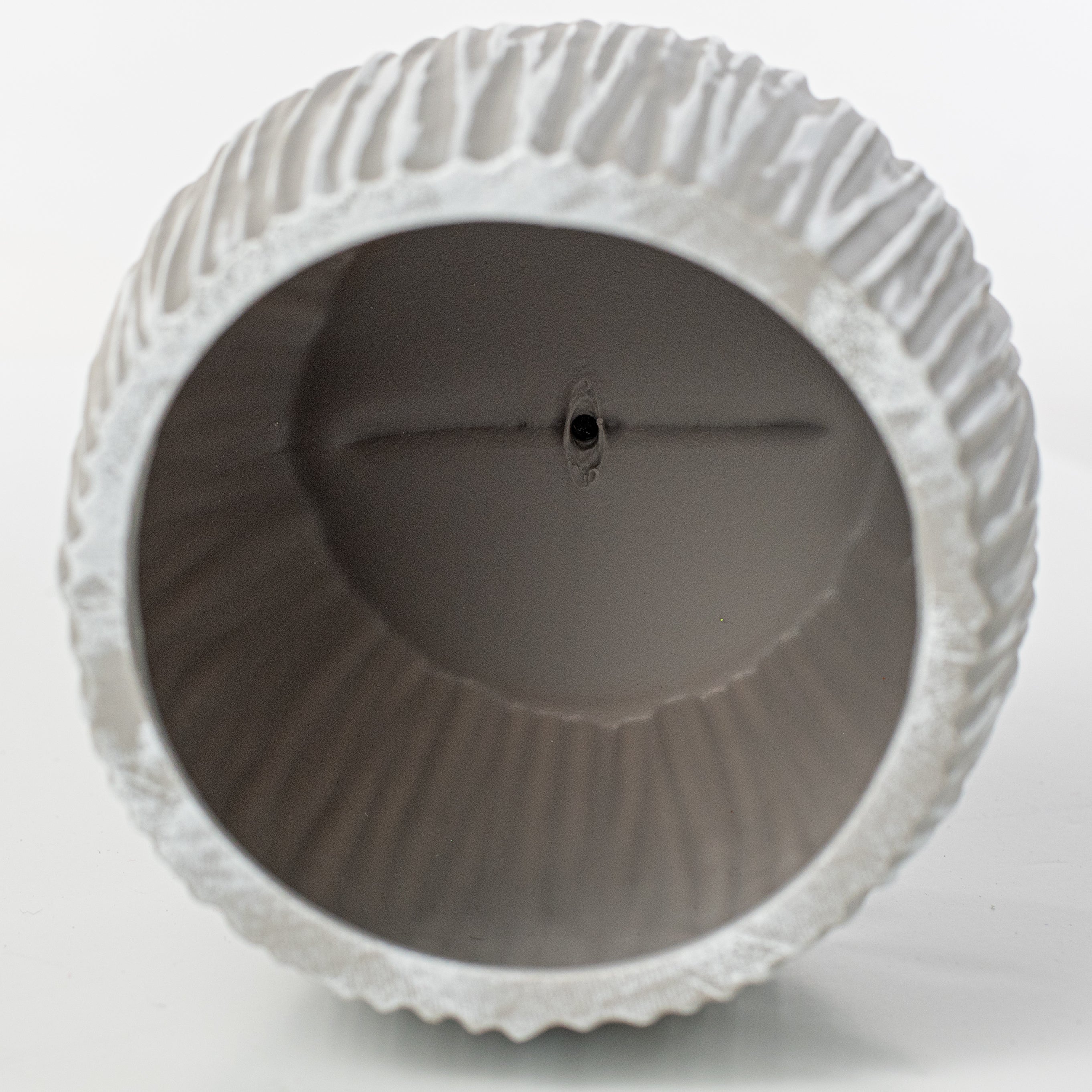 4.75" Ribbed Plastic Container Vase: Grey detail photo 3
