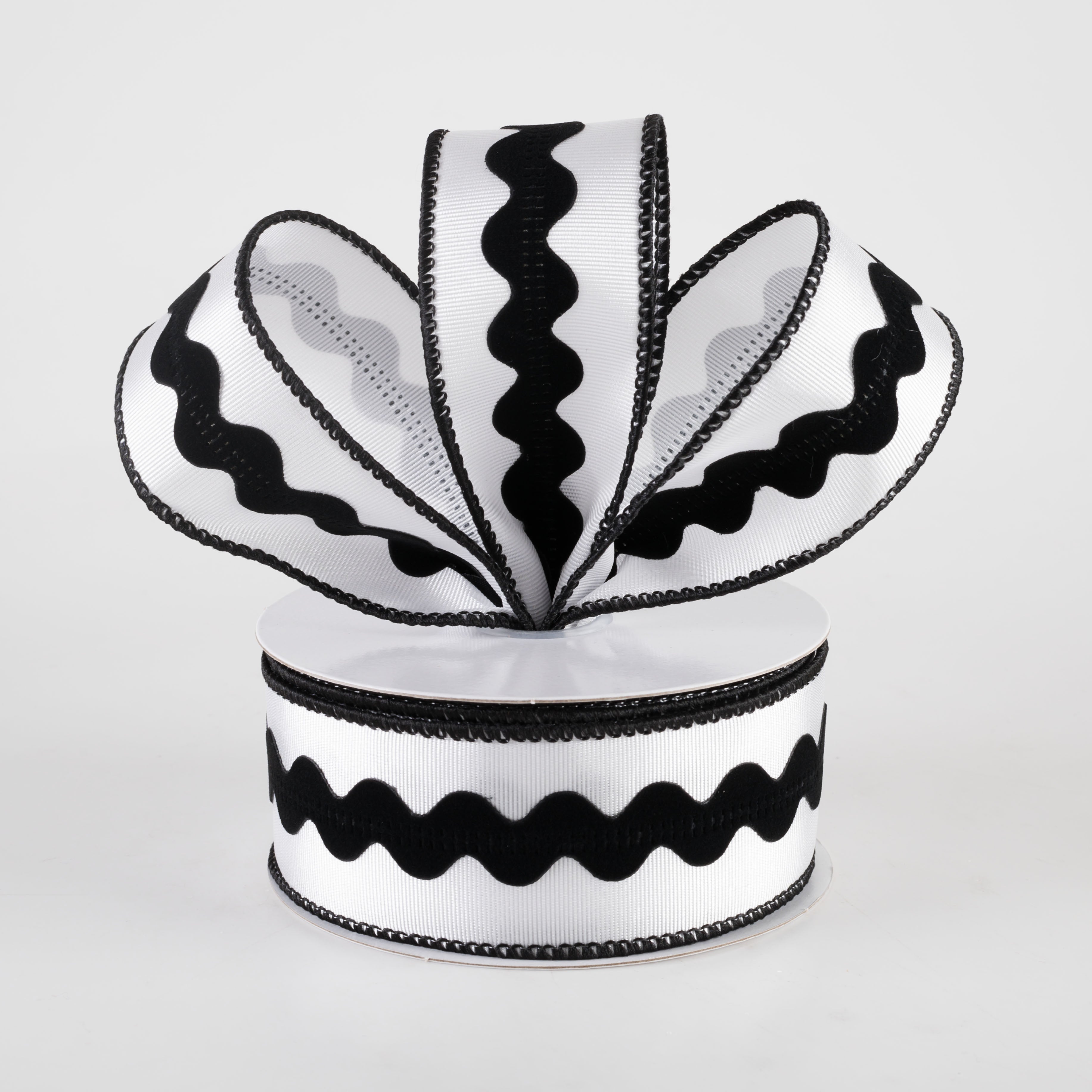 1.5" Ric Rac Center Ribbed Satin Ribbon: White & Black (10 Yards) Lifestyle Photo
