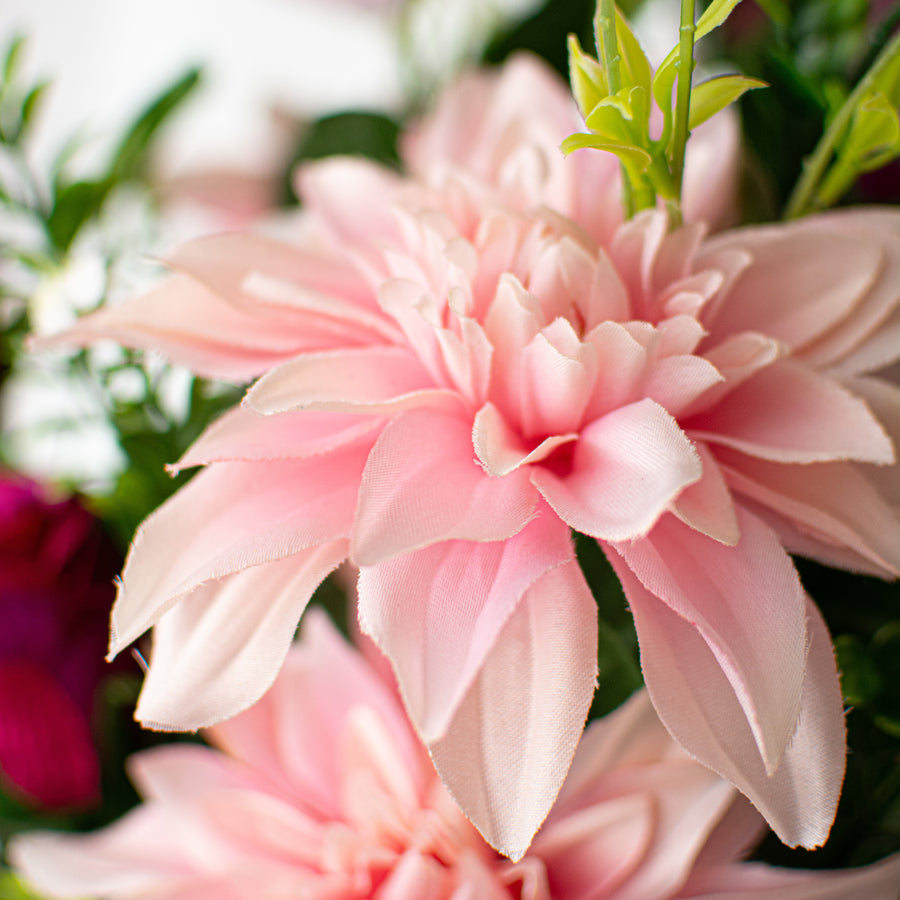 23" Rose Bud, Dahlia, Lily Bush: Pink detail photo 5