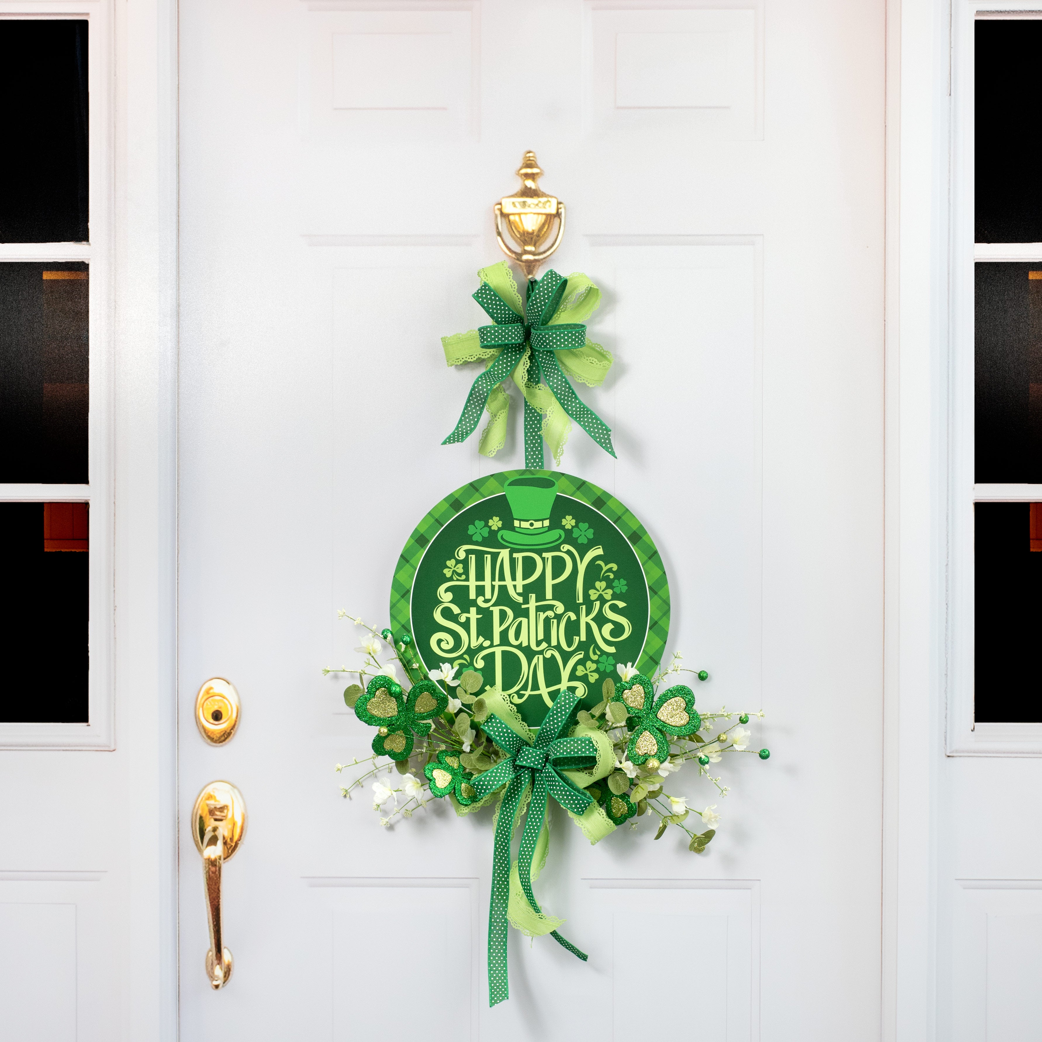 14" Round Waterproof BowTie Sign™: Happy St. Patrick's Day Plaid detail photo 4