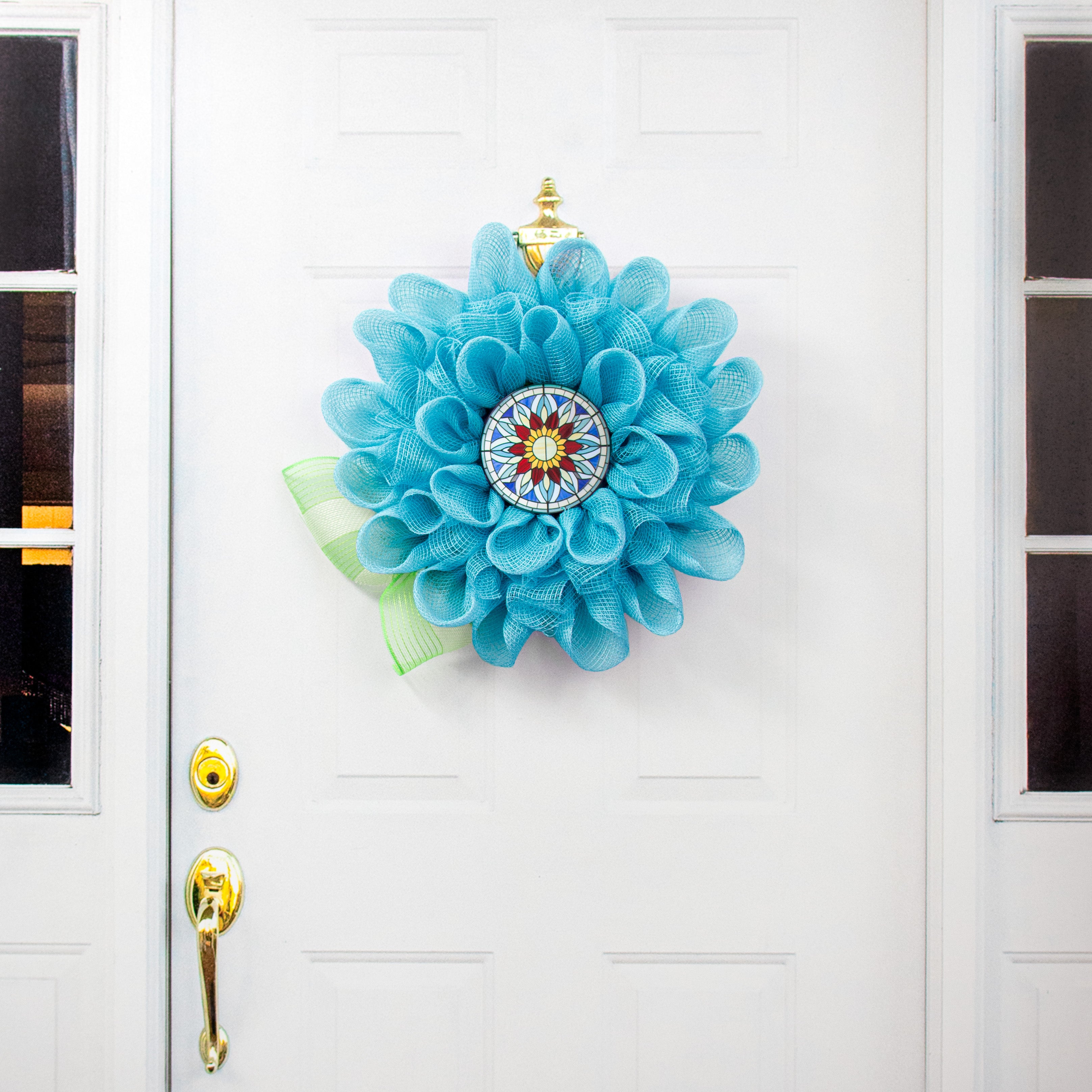 6" Round Waterproof Sign: 3-D Stained Glass Red & Blue Flower detail photo 4