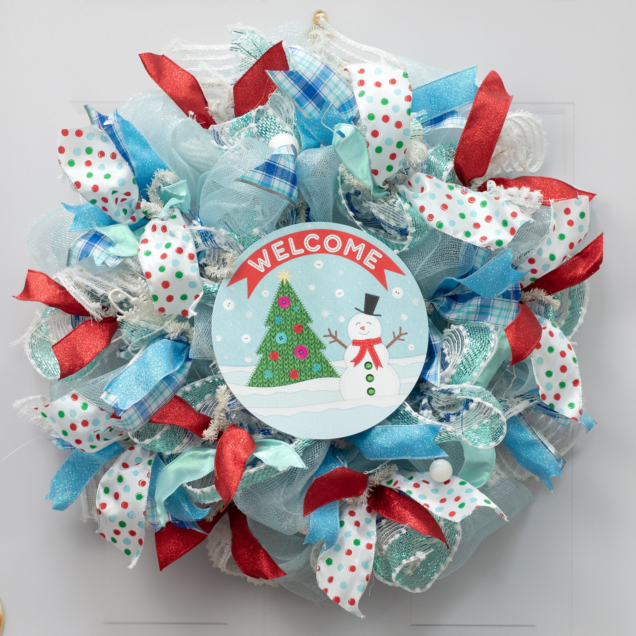 9.4" Round Waterproof Sign: Fabric Winter Welcome Lifestyle Photo