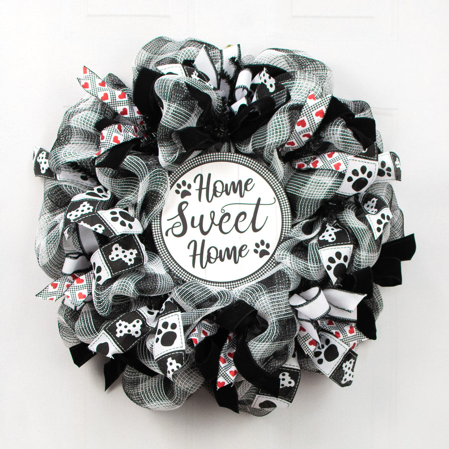 9.4" Round Waterproof Sign: Gingham Home Sweet Home Paws Lifestyle Photo