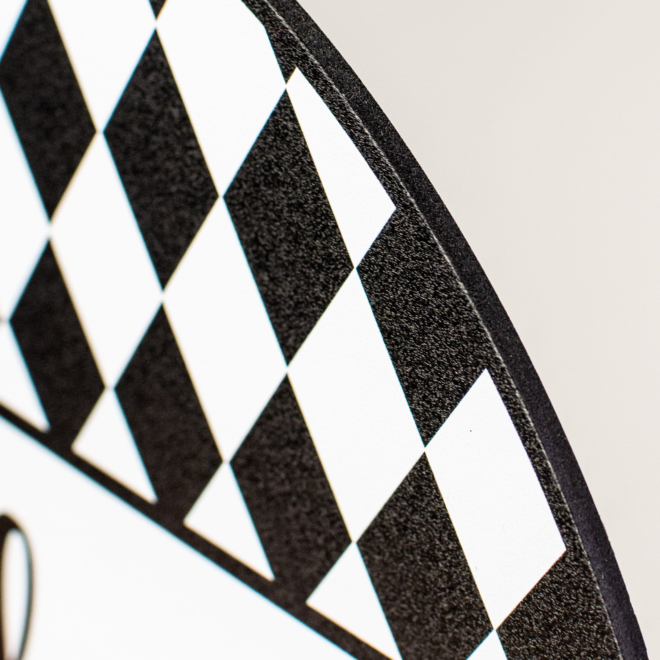 9.4" Round Waterproof Sign: Harlequin Welcome detail photo 3