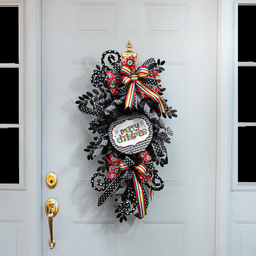 8.5" Round Waterproof Sign: Retro Merry Christmas detail photo 4