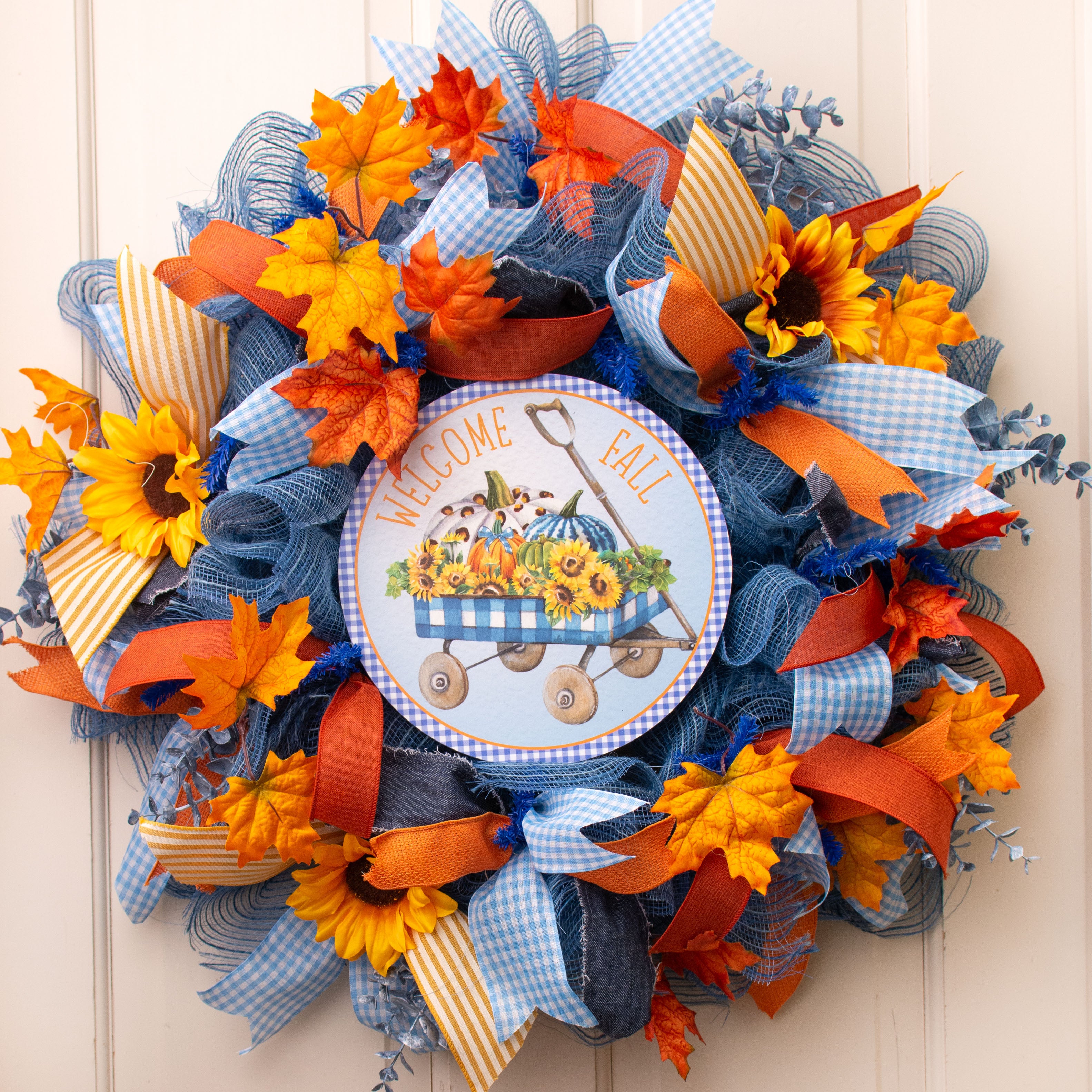 9.4" Round Waterproof Sign: Welcome Fall Wagon Lifestyle Photo