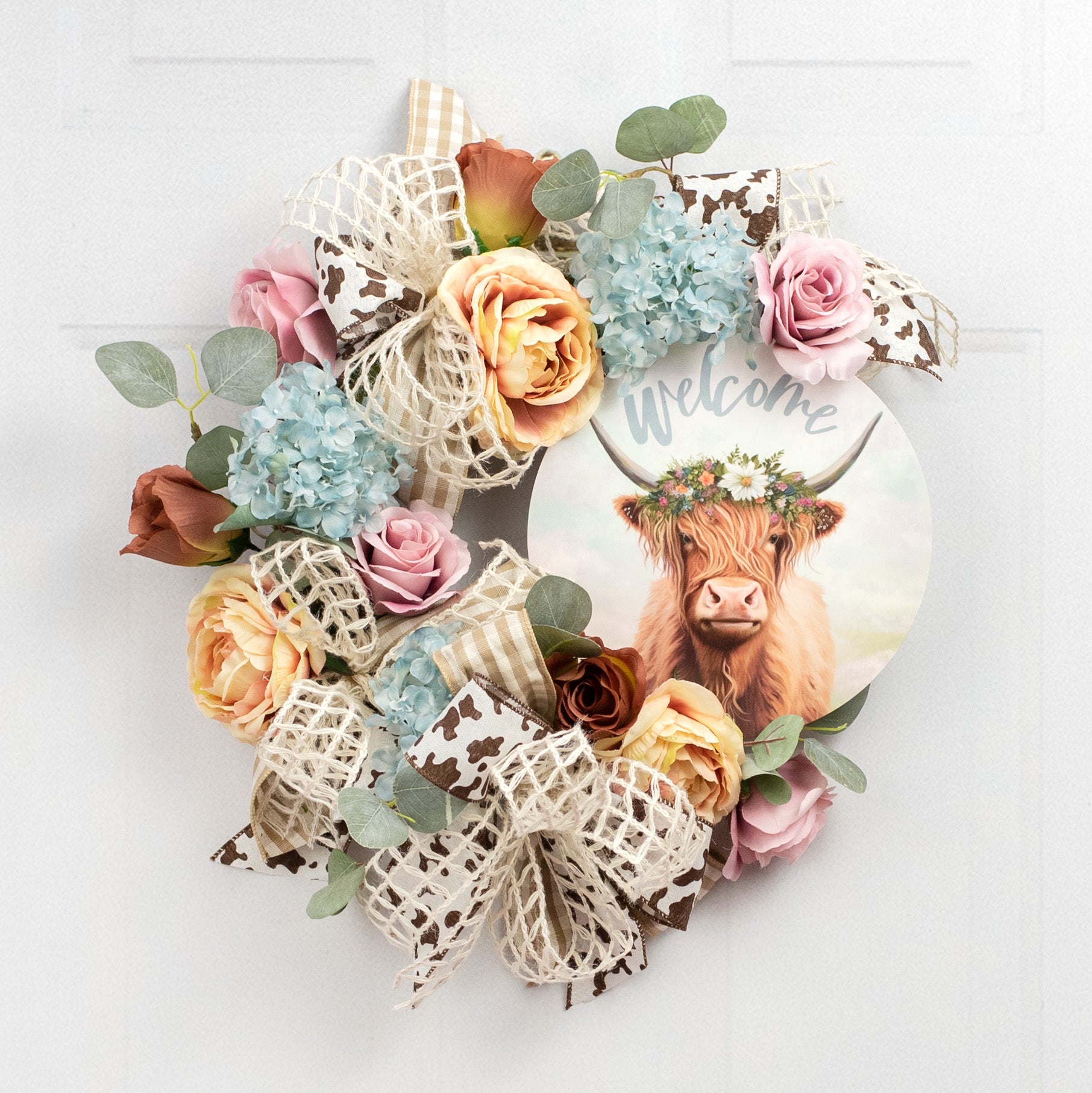 9.4" Round Waterproof Sign: Welcome Floral Highland Cow Lifestyle Photo