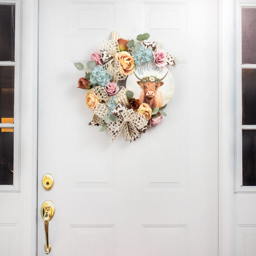9.4" Round Waterproof Sign: Welcome Floral Highland Cow detail photo 4