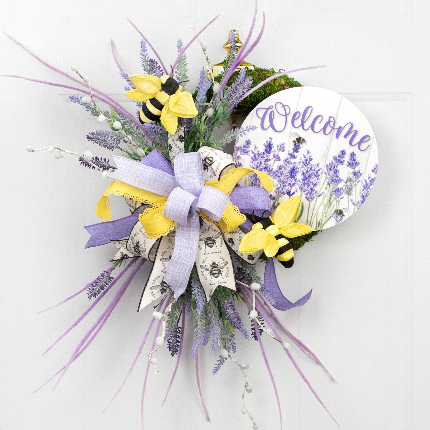 9.4" Round Waterproof Sign: Welcome Lavender Lifestyle Photo