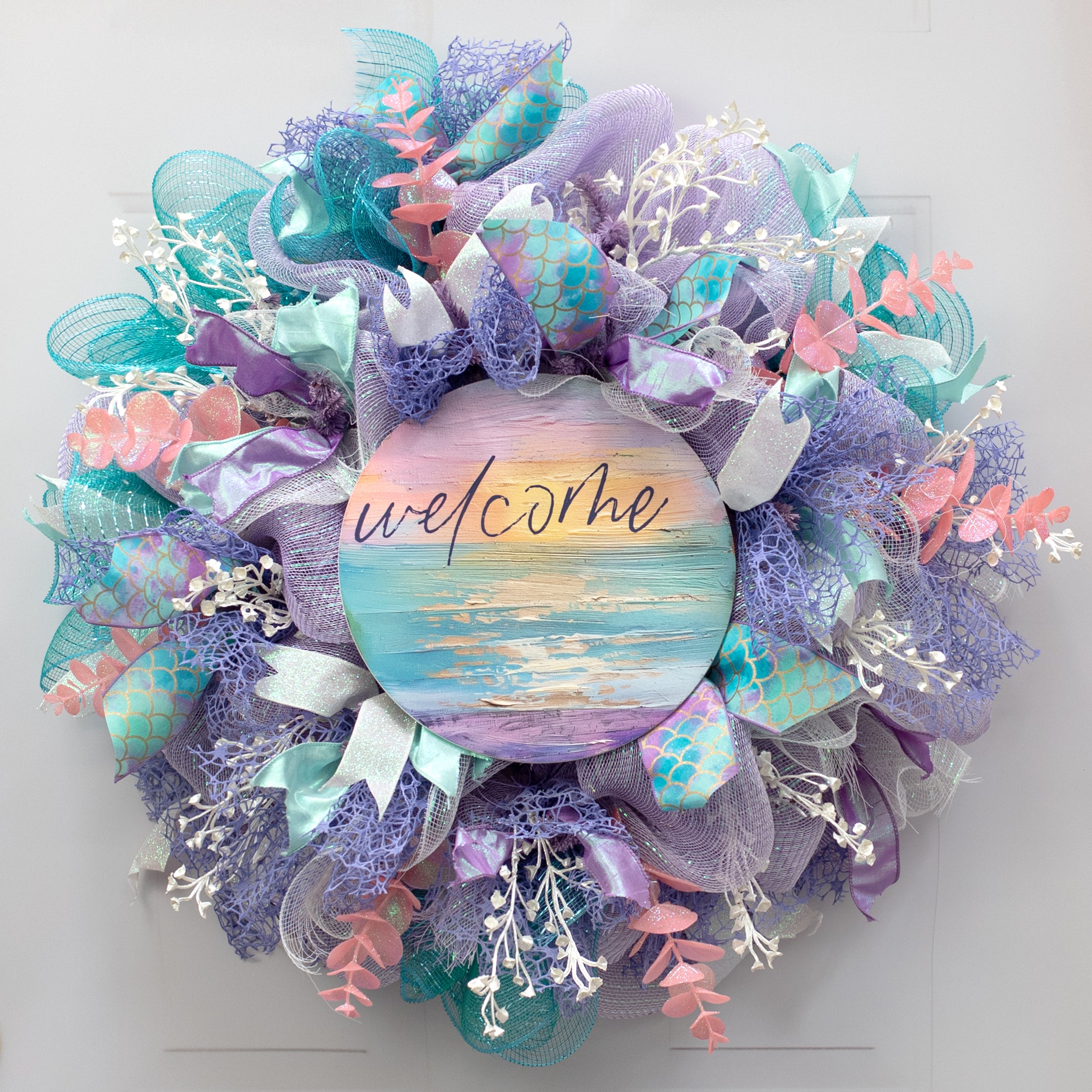10.5" Round Waterproof Sign: Welcome Painted Beach Sunset Lifestyle Photo