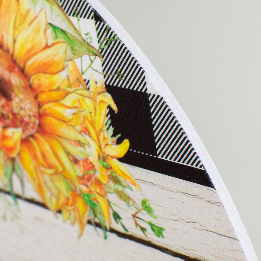 9.4" Round Waterproof Sign: Welcome Sunflowers detail photo 3