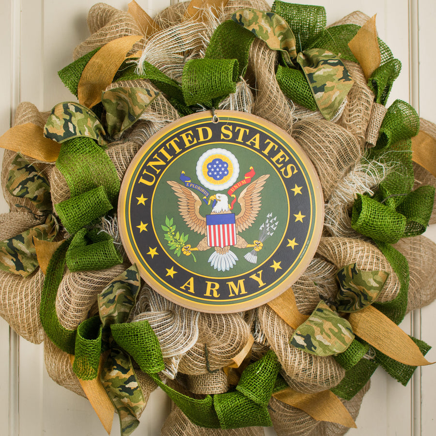 10" Round Wooden Sign: Army Lifestyle Photo