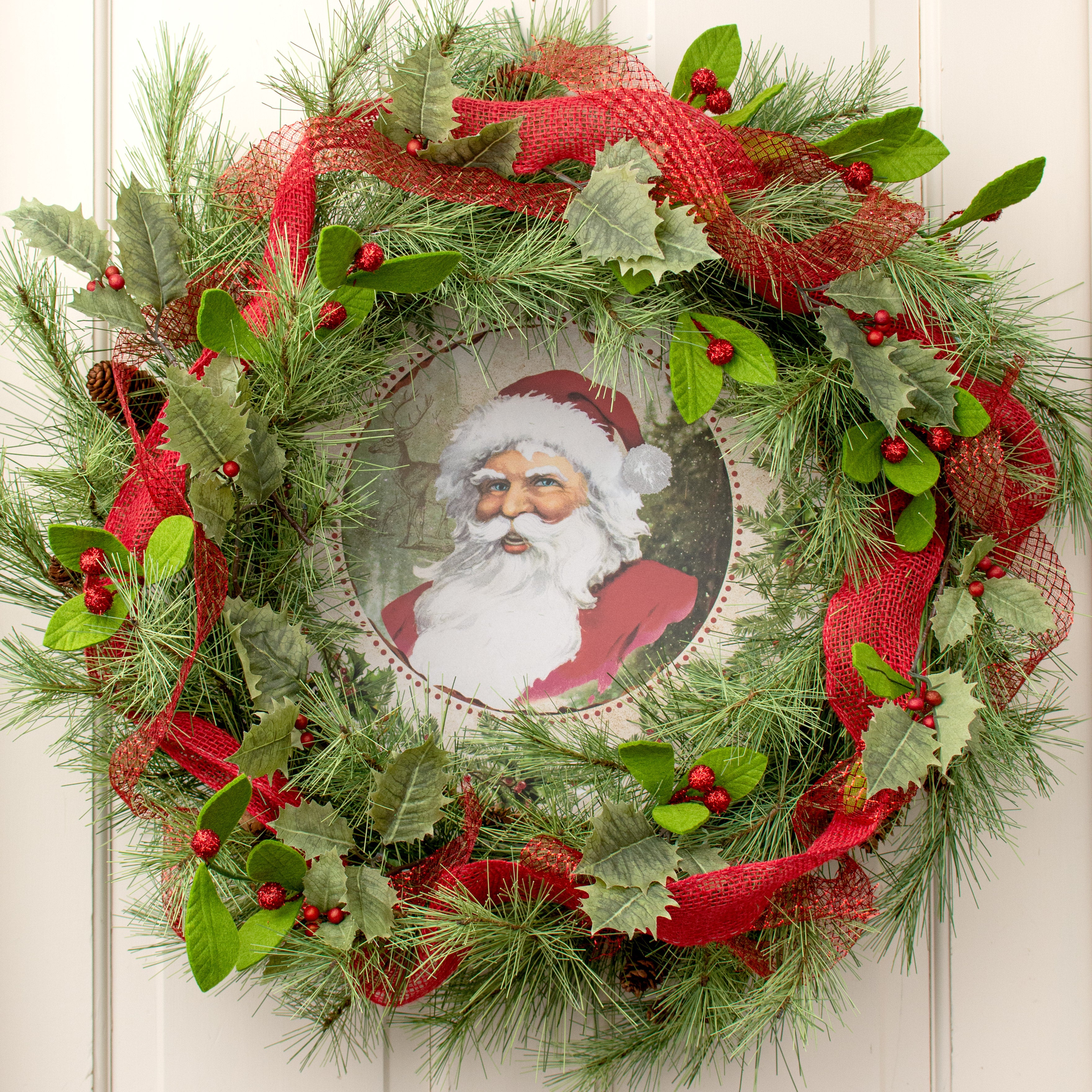 15" Round Wooden Sign: Vintage Santa Lifestyle Photo