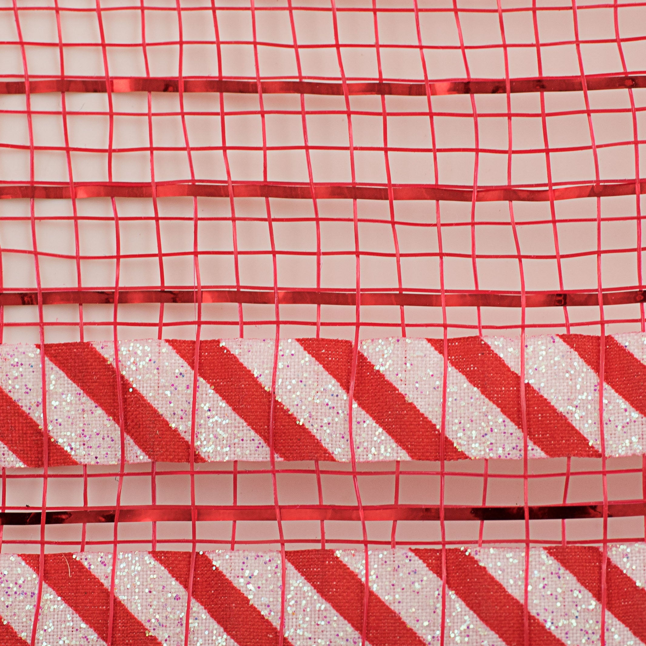 10" Ruffle Patterned Mesh: Red Metallic & Candy Cane Print detail photo 3