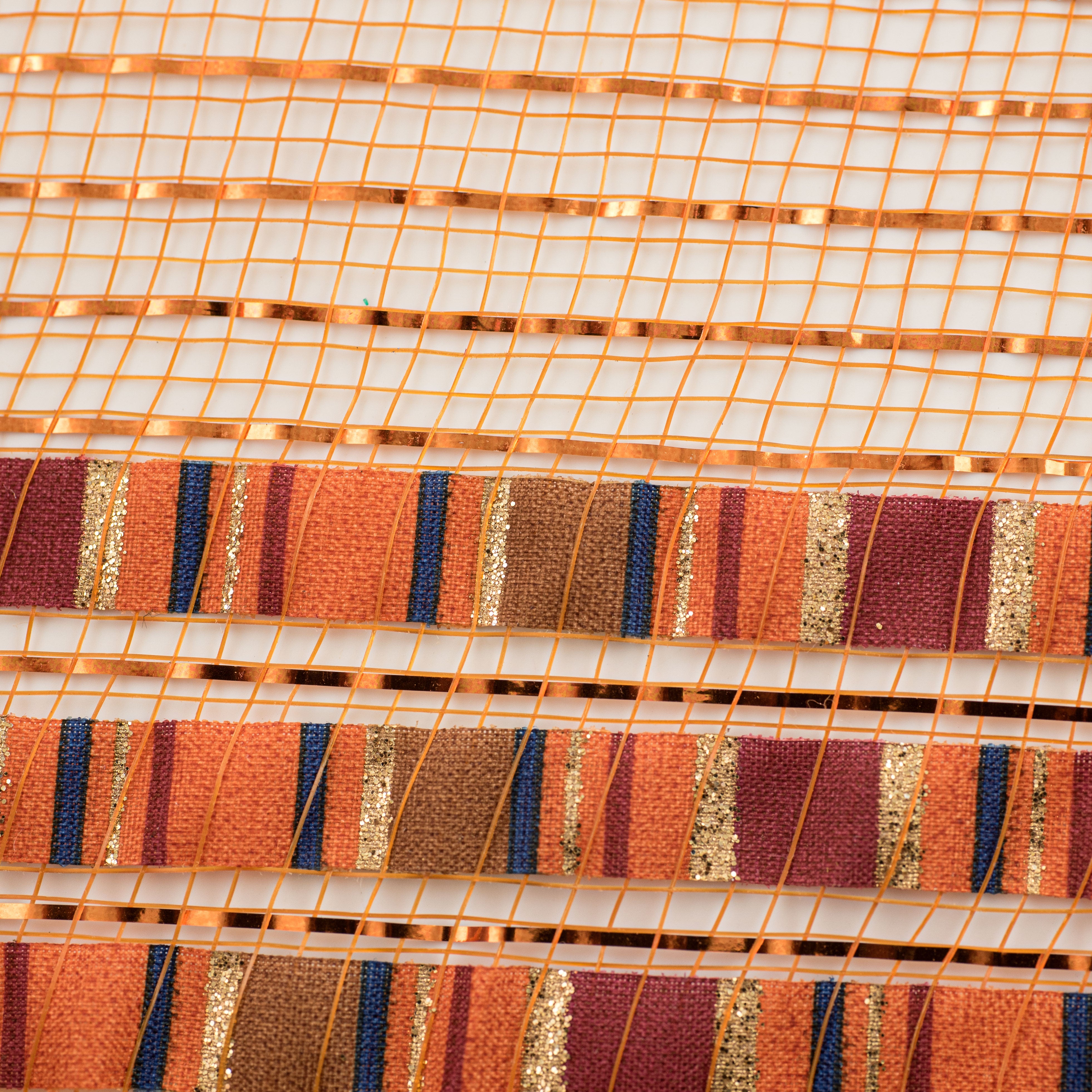 10" Ruffle Patterned Mesh: Rust Metallic & Fall Print detail photo 3