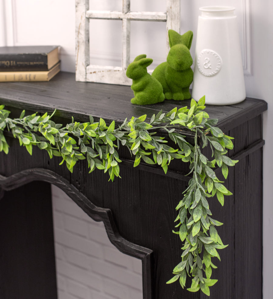 6' Ruscus Foliage Garland Lifestyle Photo